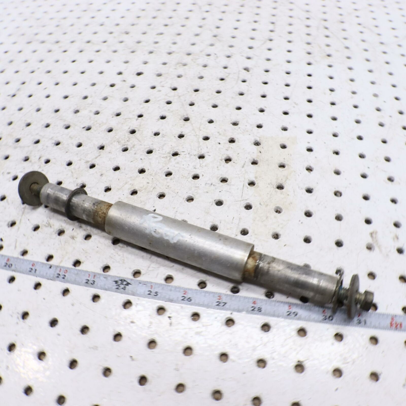 2009 POLARIS RMK 700 REAR SUSPENSION SHAFT  5135305