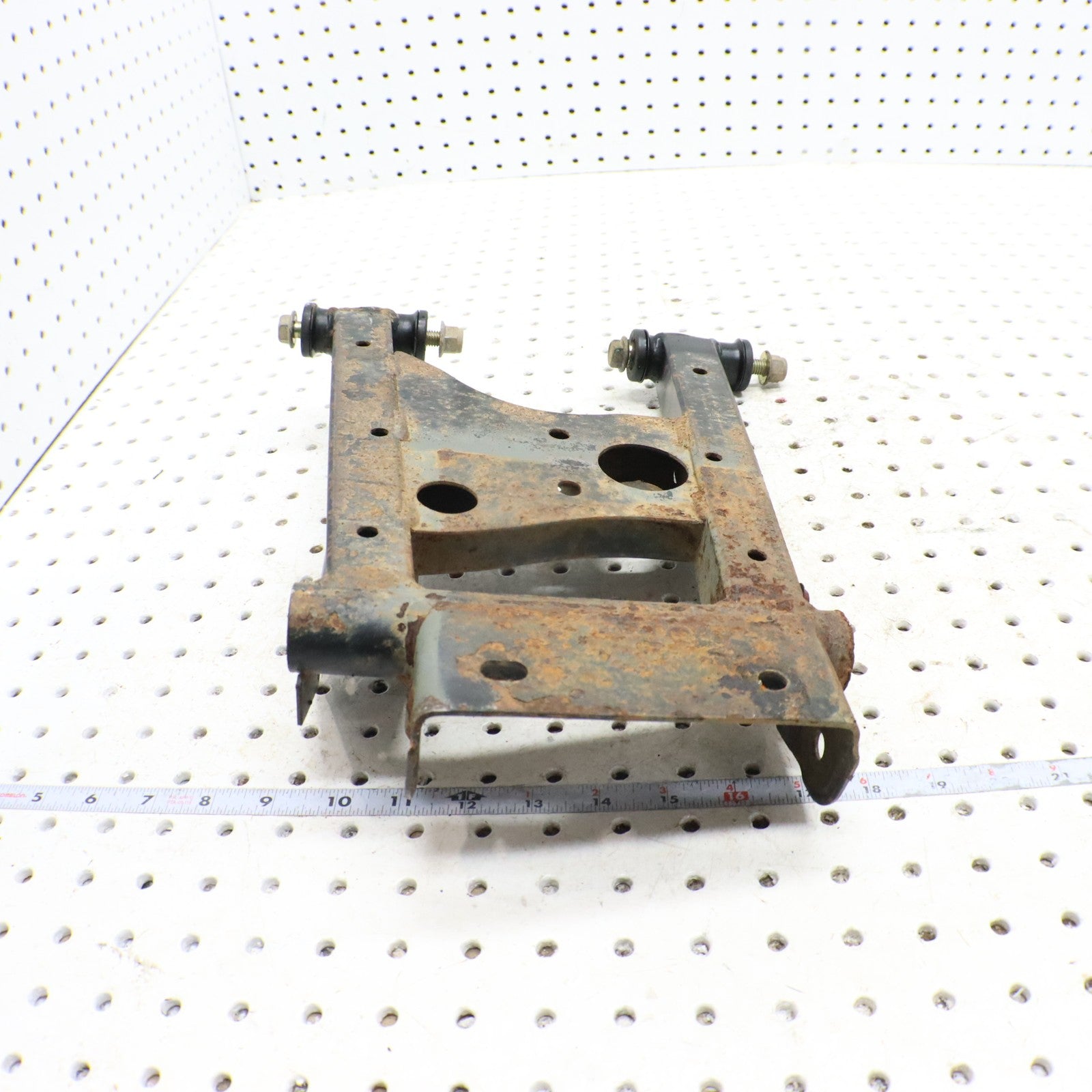 2009 Polaris Rzr 800 Lower Left Rear Control A Arm  1015451-458; 1018207-458