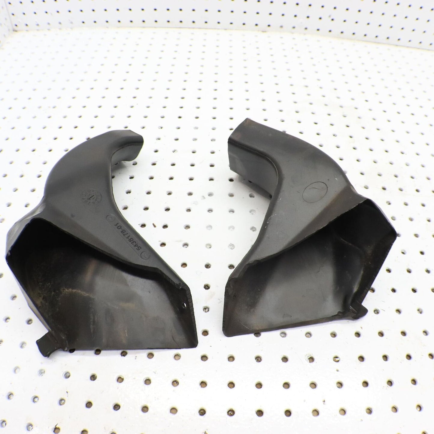 2014 POLARIS PRO RMK 800 AIR INTAKE DUCT SCOOP  5438178; 5438179