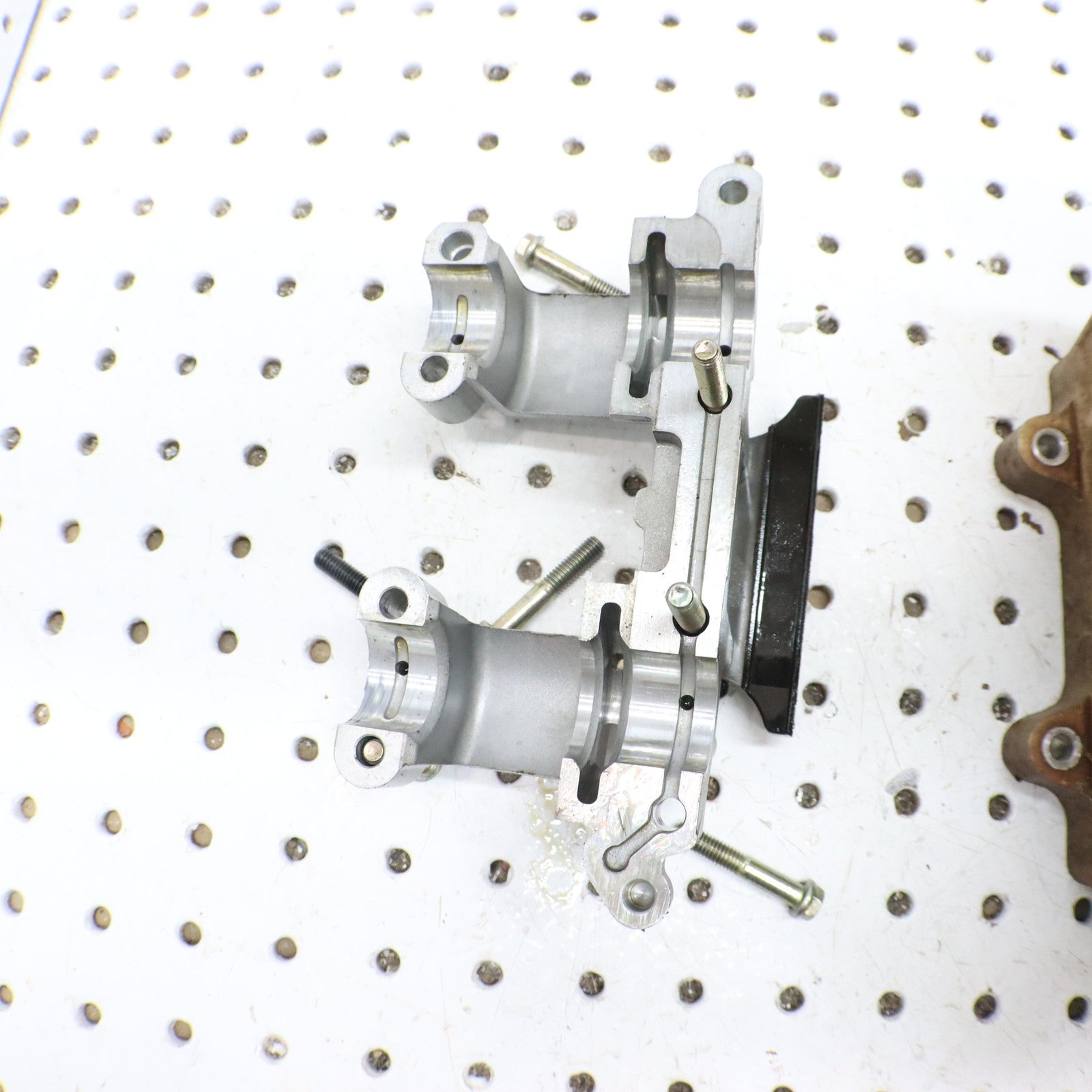 2017 Polaris Sportsman 570 Cylinder Head  3022616; 2206221