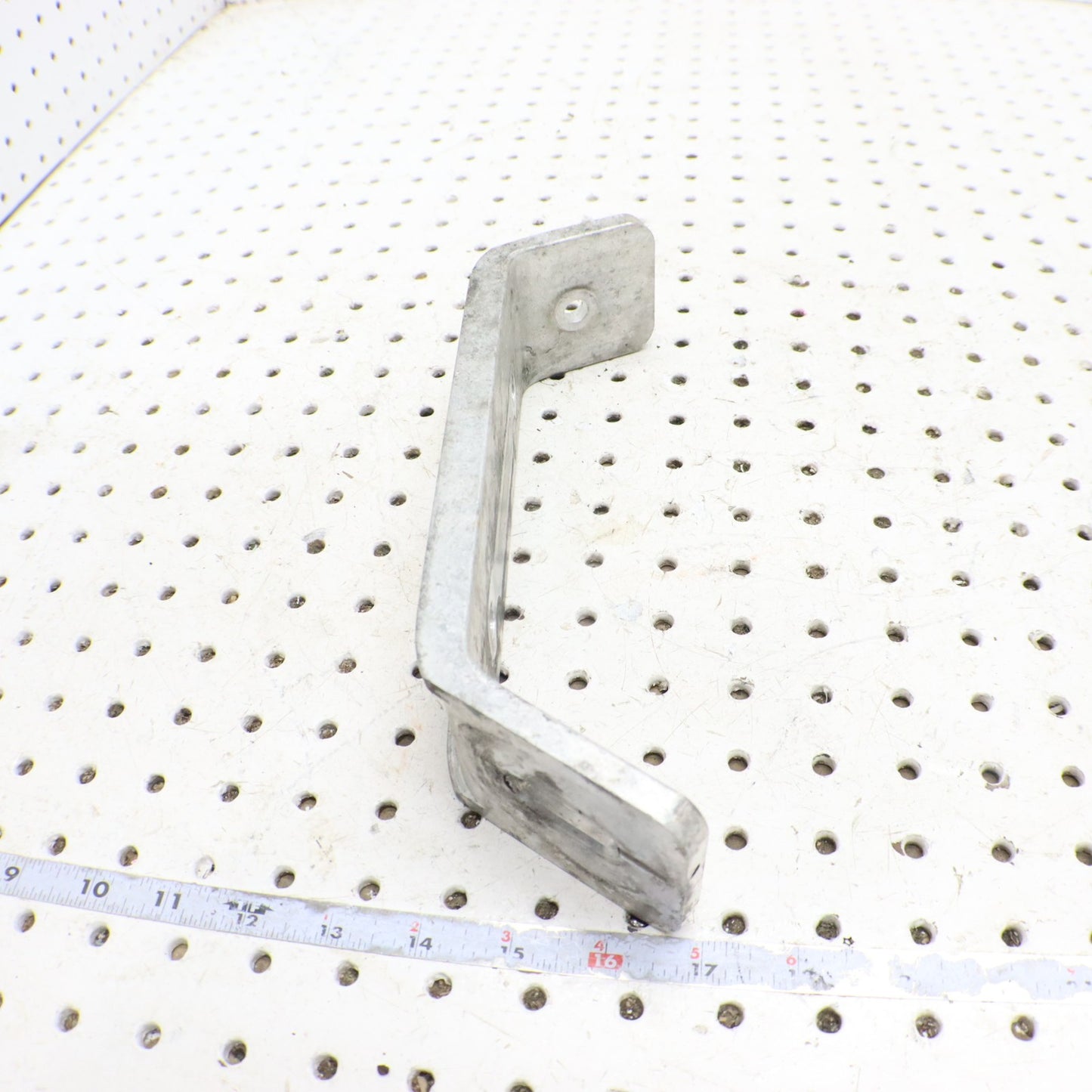 2007 Polaris Iq 600 Muffler Mount Support 5135200