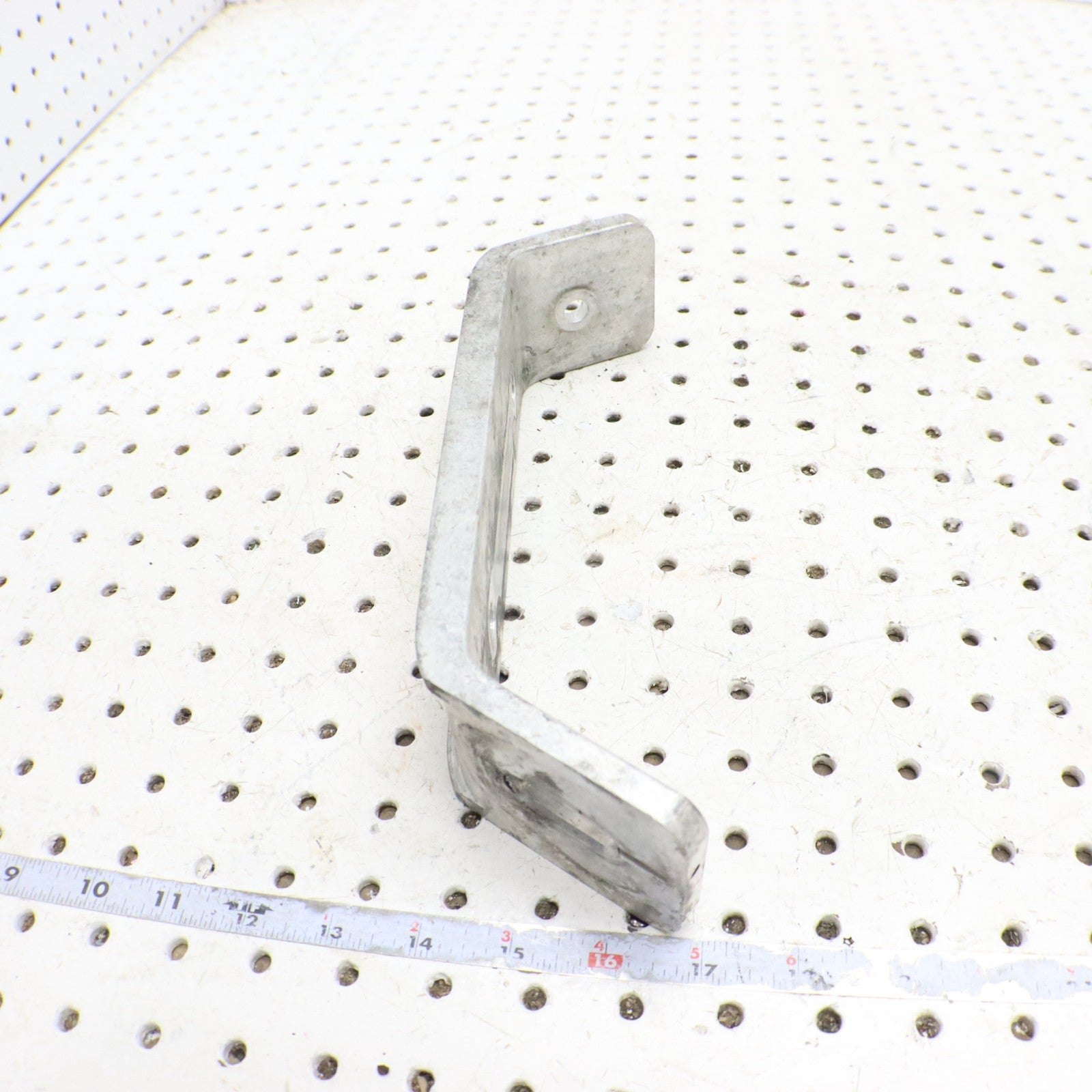 2007 Polaris Iq 600 Muffler Mount Support 5135200