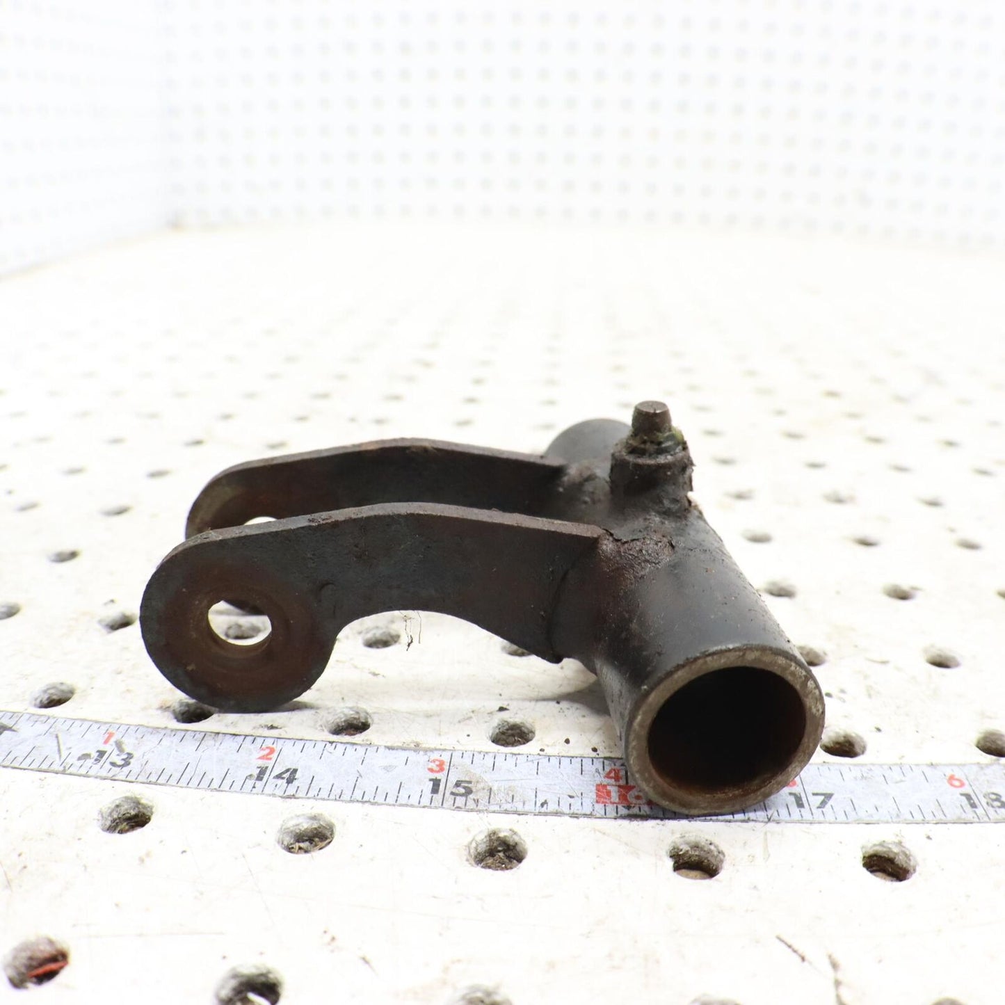 2002 ARCTIC CAT ZR 600 REAR SUSPENSION REAR SHOCK PIVOT 0704-589