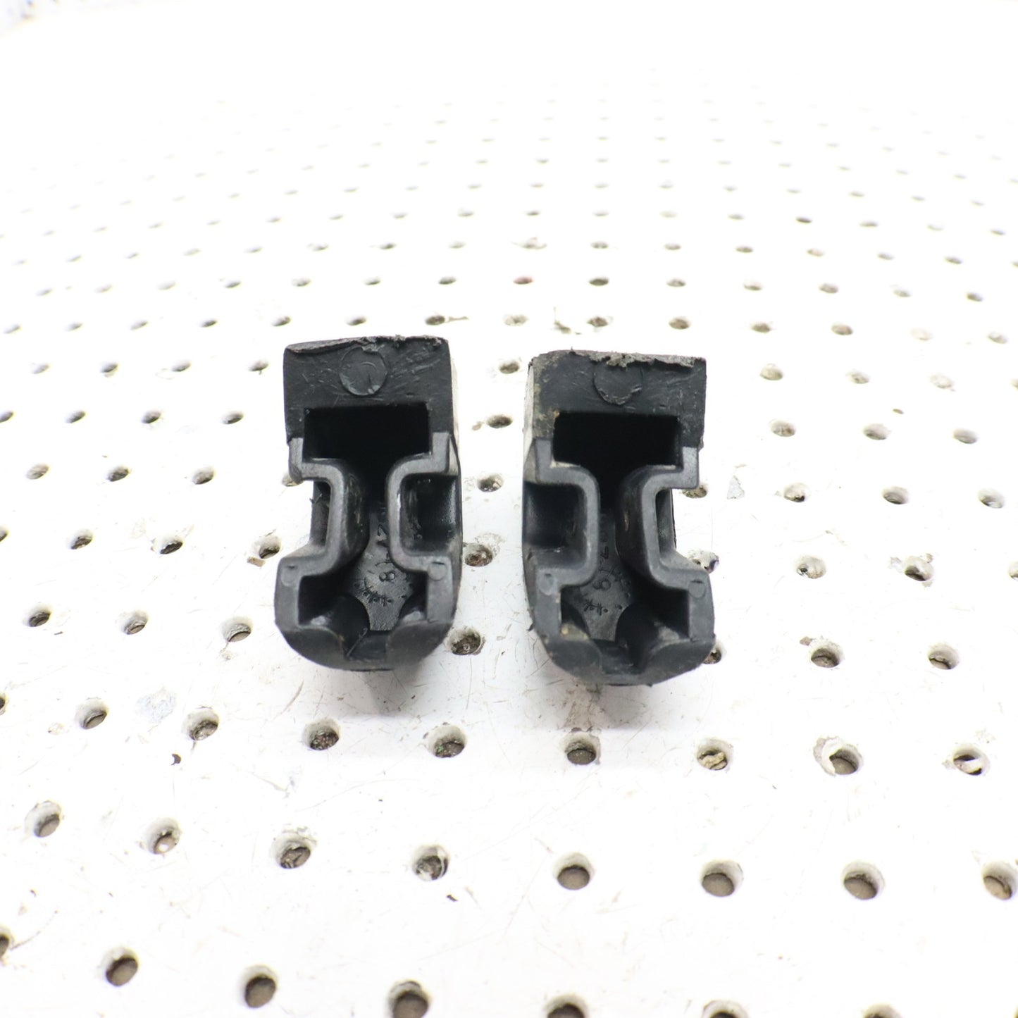 1995 Polaris Xcr 600 Slide Rail Tip End Cap 5430627