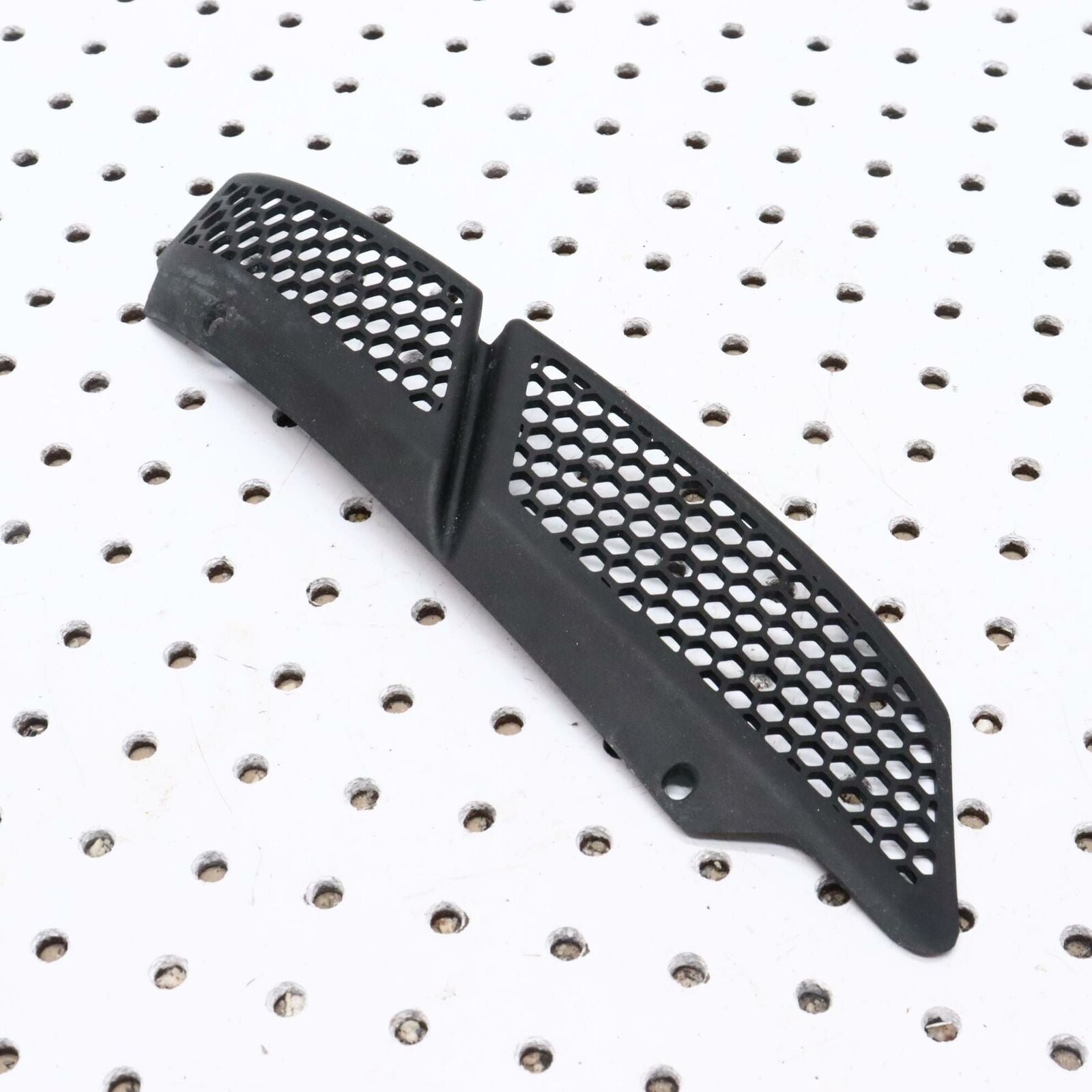 2006 POLARIS CLASSIC 700 LEFT HINGE SCREEN 5435848-070