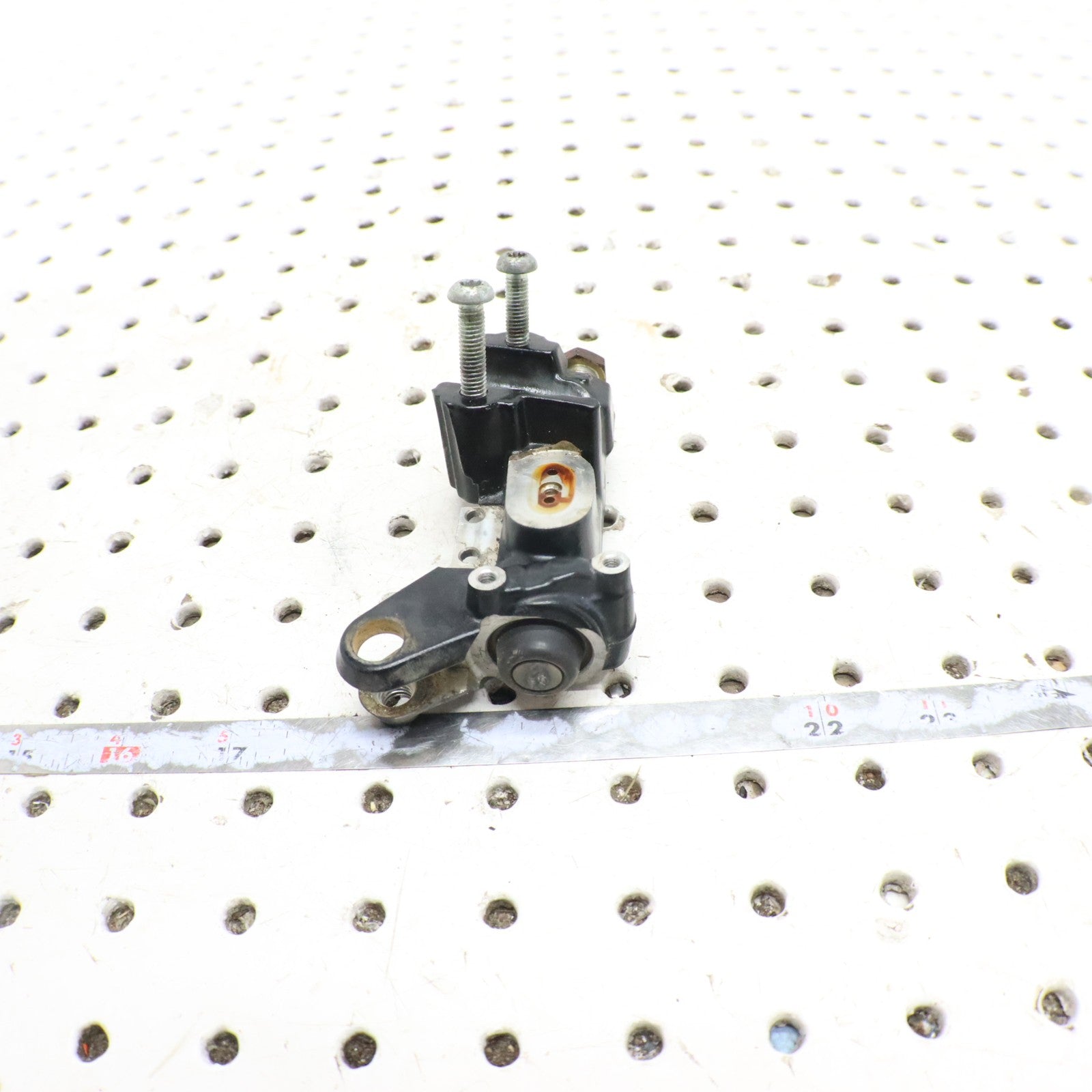 2016 Arctic Cat M8000 Hand Brake Lever Master Cylinder Piston Assembly 2602-479