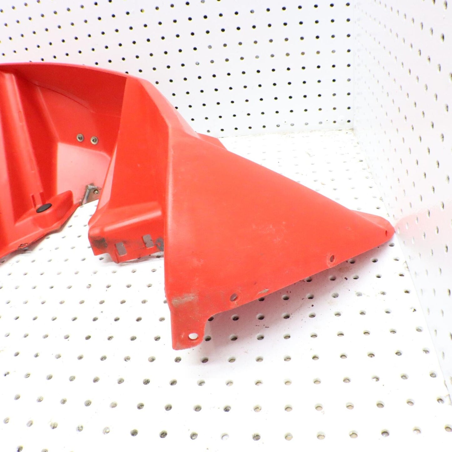 2006 POLARIS FUSION 700 BELLYPAN RIGHT BELLY PAN 2633004-293