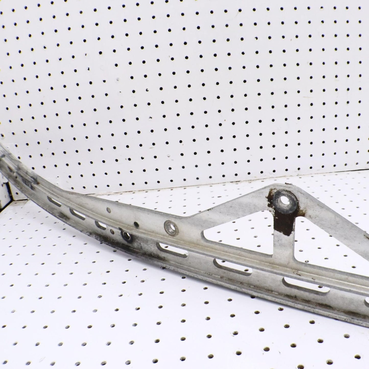 2014 POLARIS PRO RMK 800 155 RIGHT SLIDING SKID SUSPENSION RAIL 1543253-309