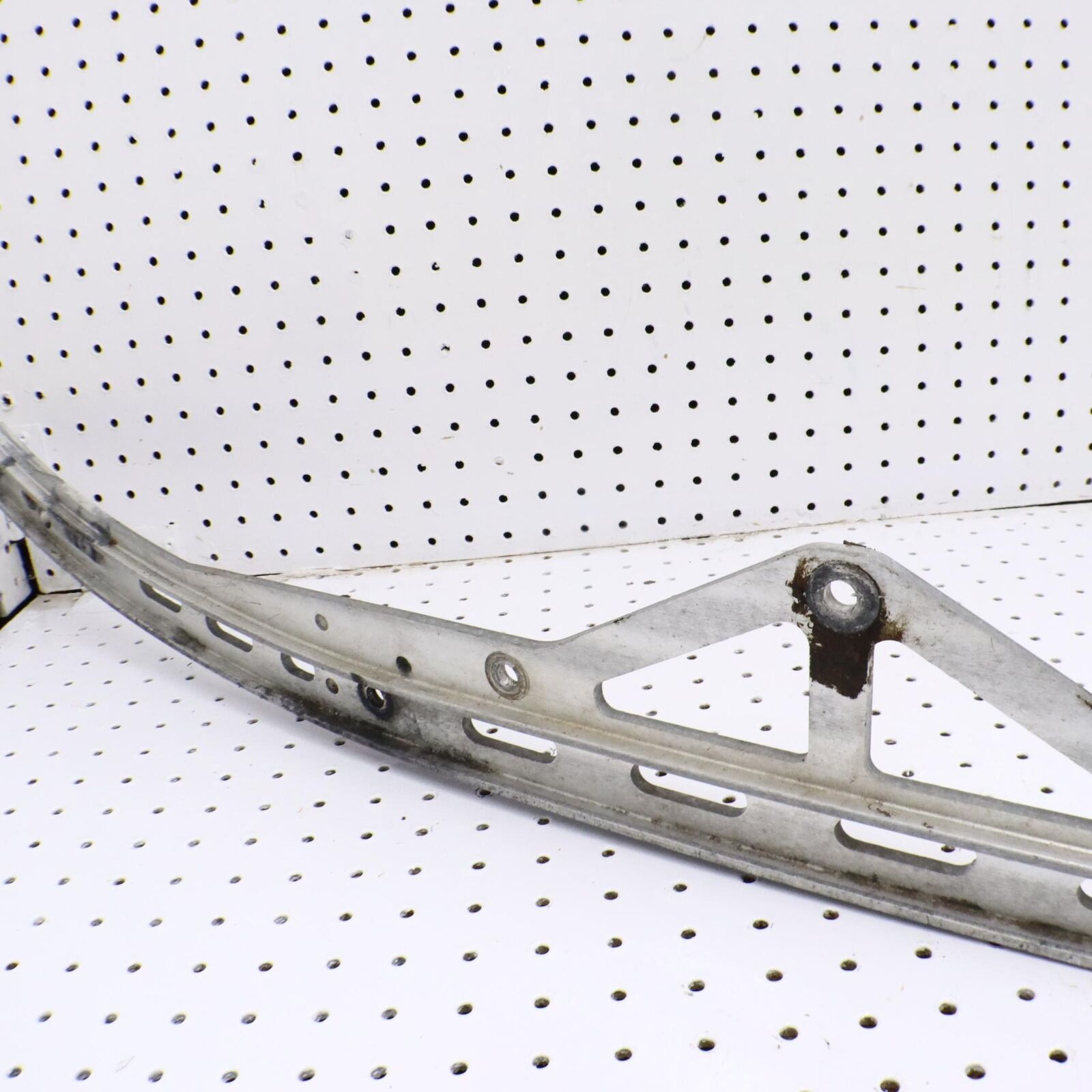 2014 POLARIS PRO RMK 800 155 RIGHT SLIDING SKID SUSPENSION RAIL 1543253-309