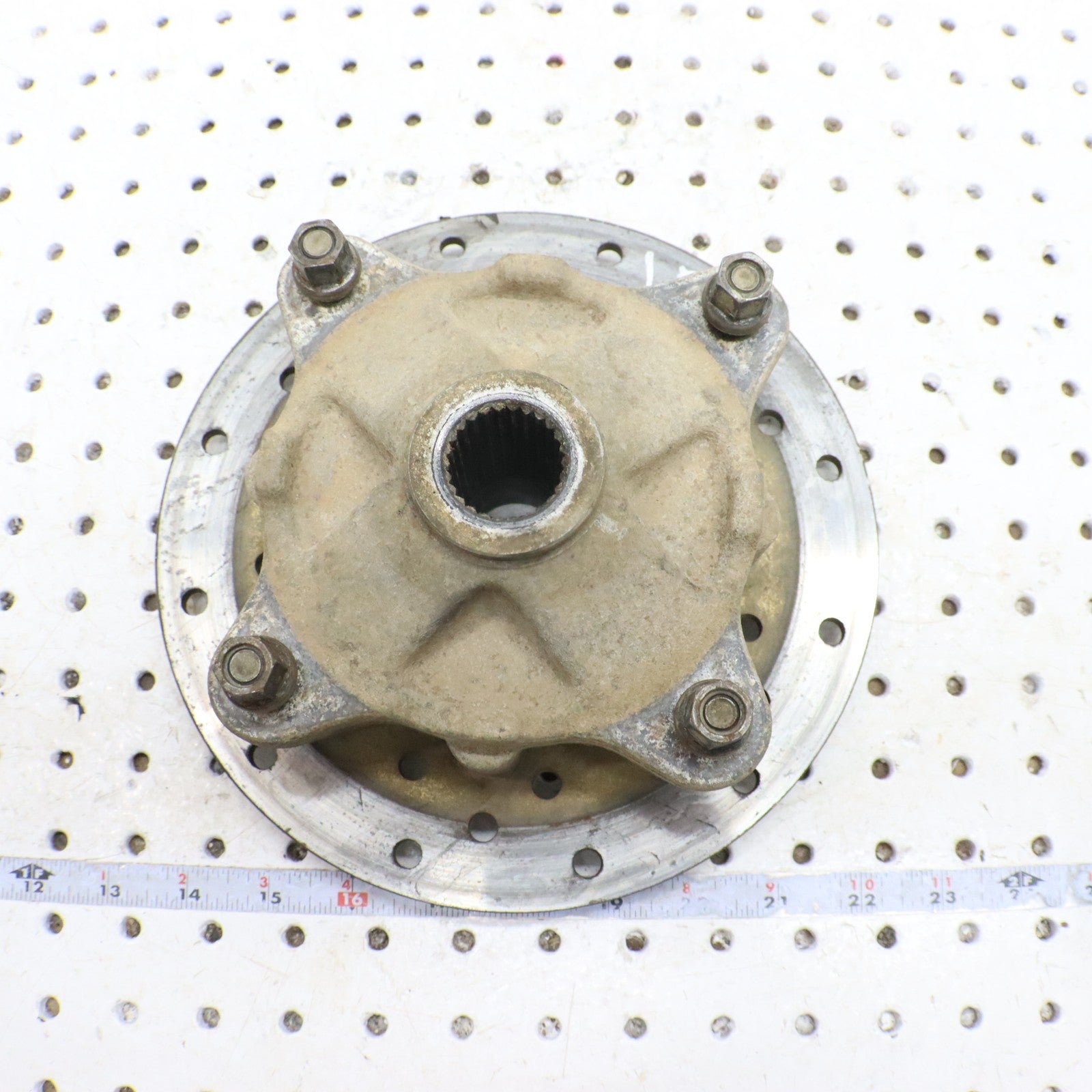 2009 Polaris Rzr 800 REAR Wheel Hub 5135113; 5143629