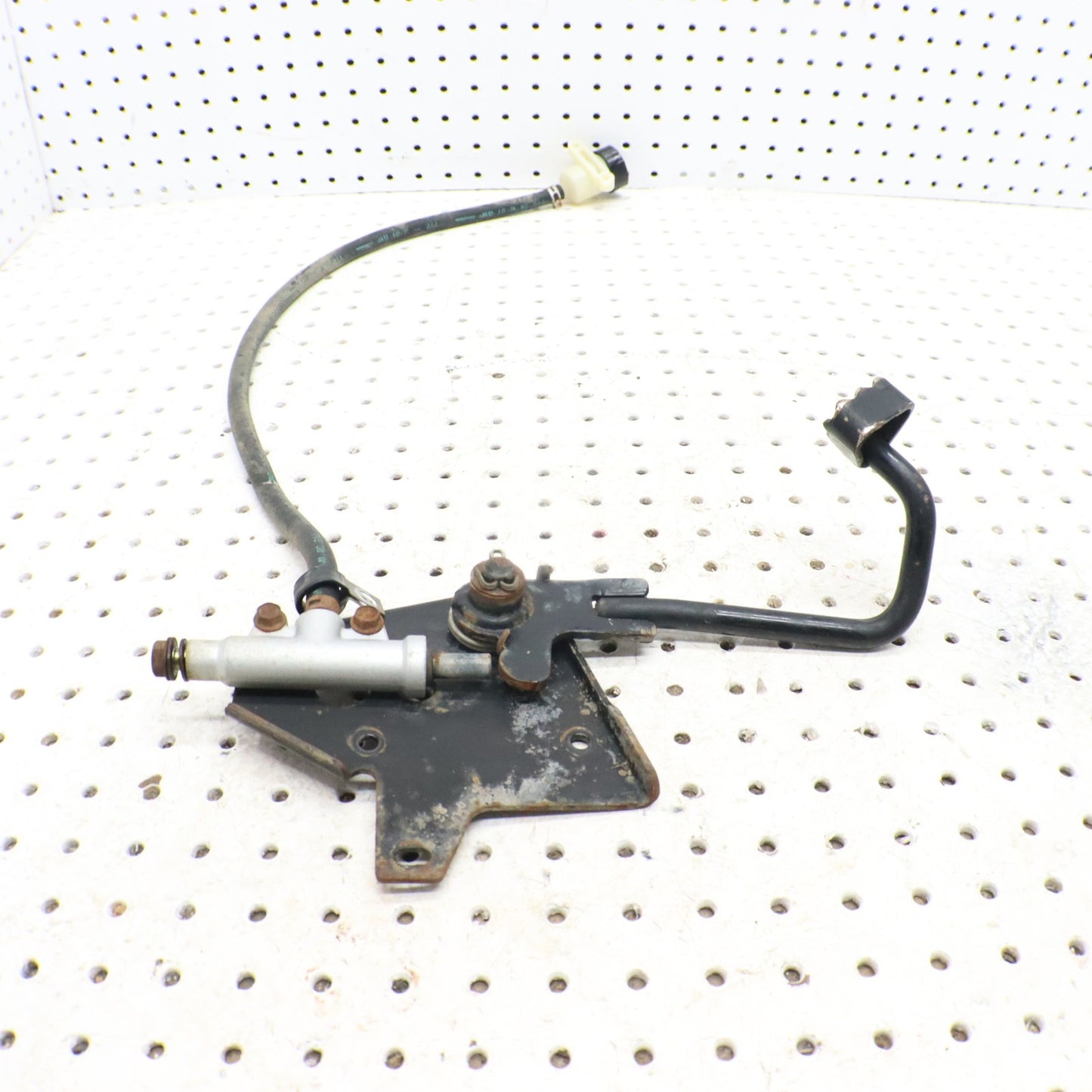 2008 Polaris Sportsman 800 Foot Brake Pedal & Master Cylinder 1911274 