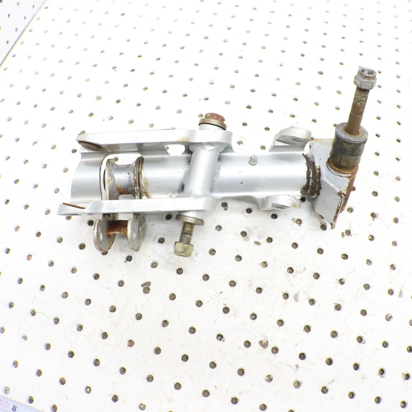 2009 Arctic Cat Crossfire R 8 Spindle Left 2703-247