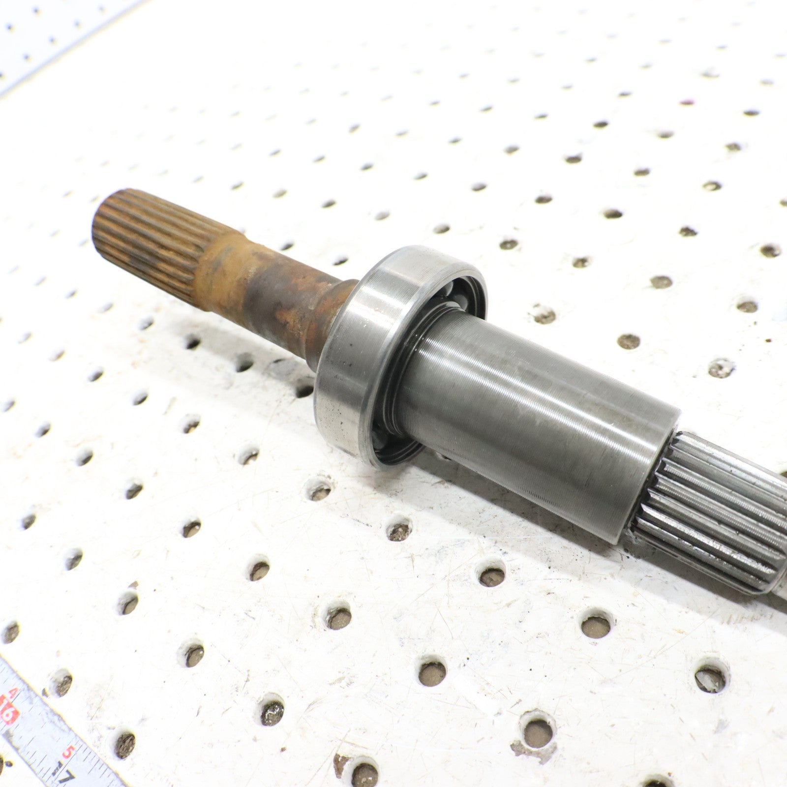 2009 Polaris Sportsman 800 Transmission Gearcase Front Output Shaft 3233625