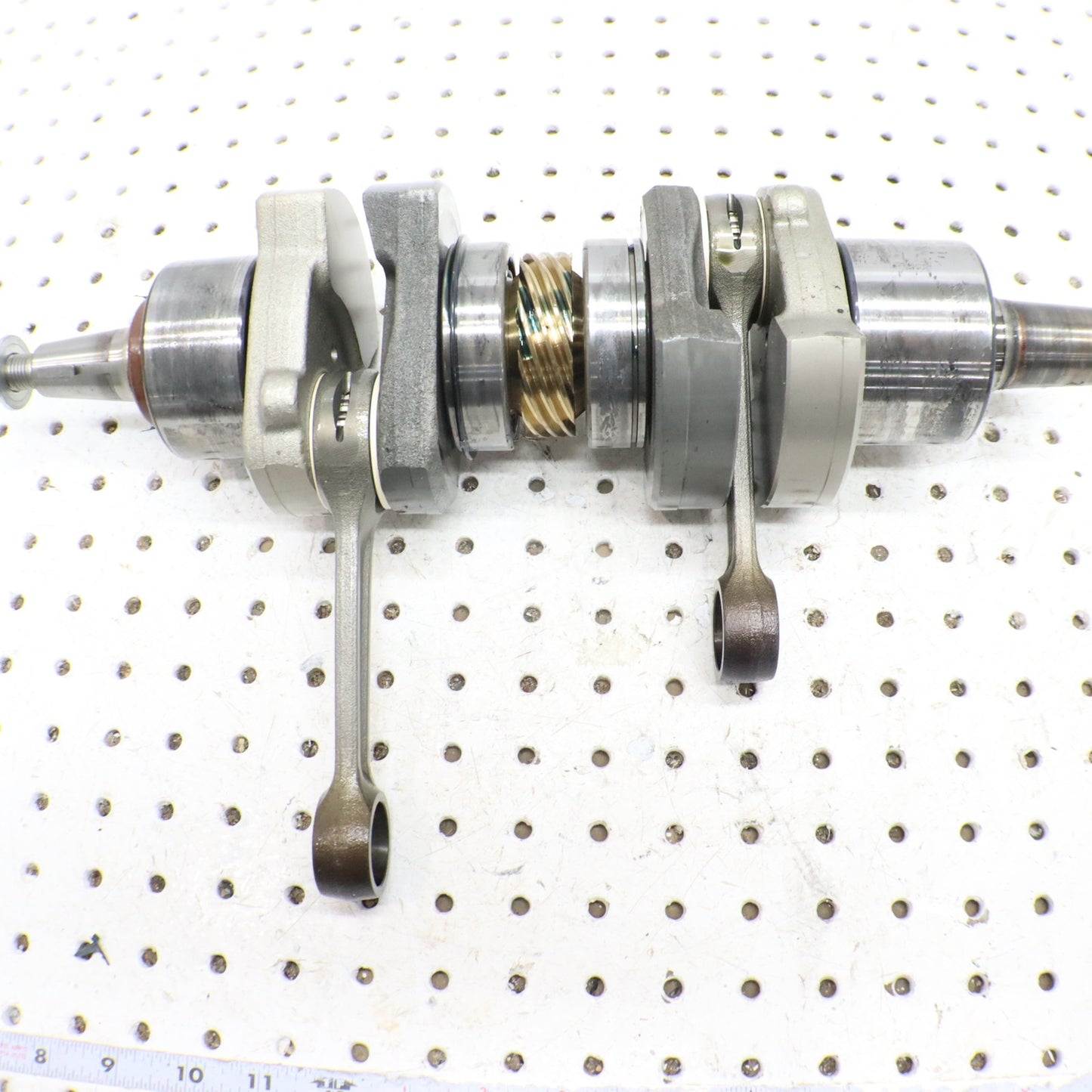 2016 Polaris Rush 800 Crankshaft Crank Shaft 2205648; 2207761 GOOD