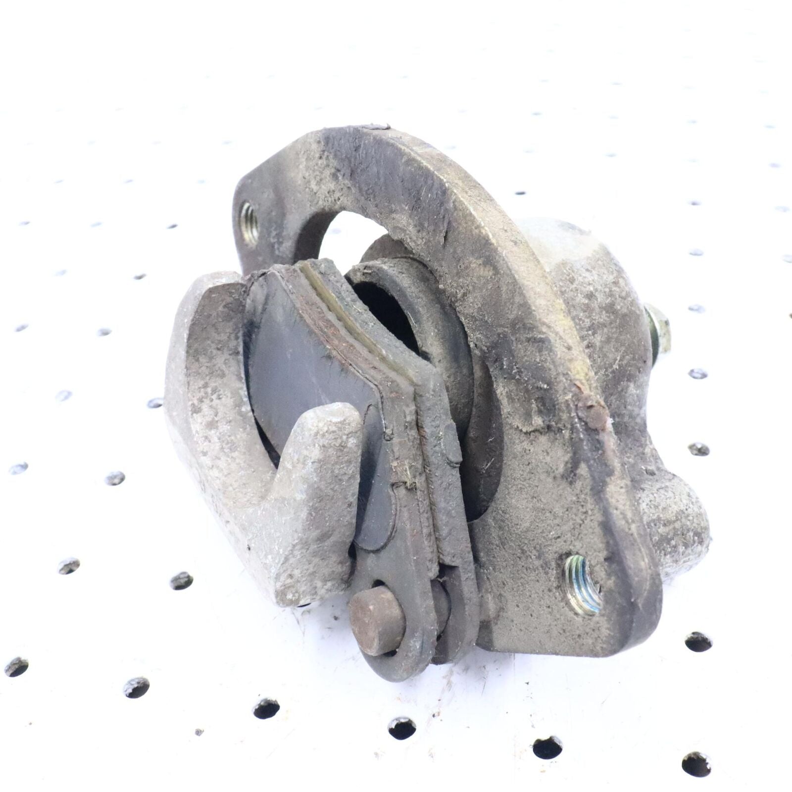 2013 POLARIS SPORTSMAN 550 REAR BACK BRAKE CALIPER 1911063