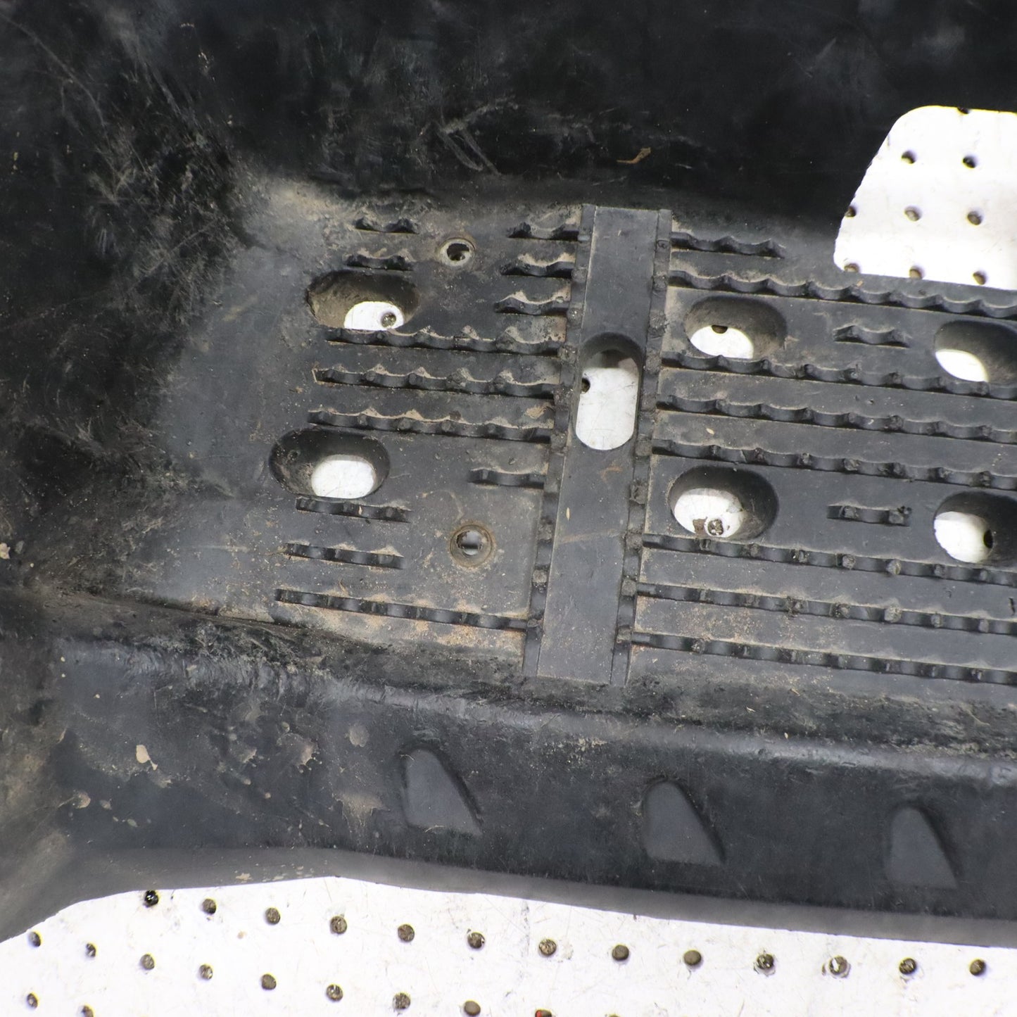 2012 Polaris Sportsman 500 Right Footwell Step Stand Footrest 5436932-070