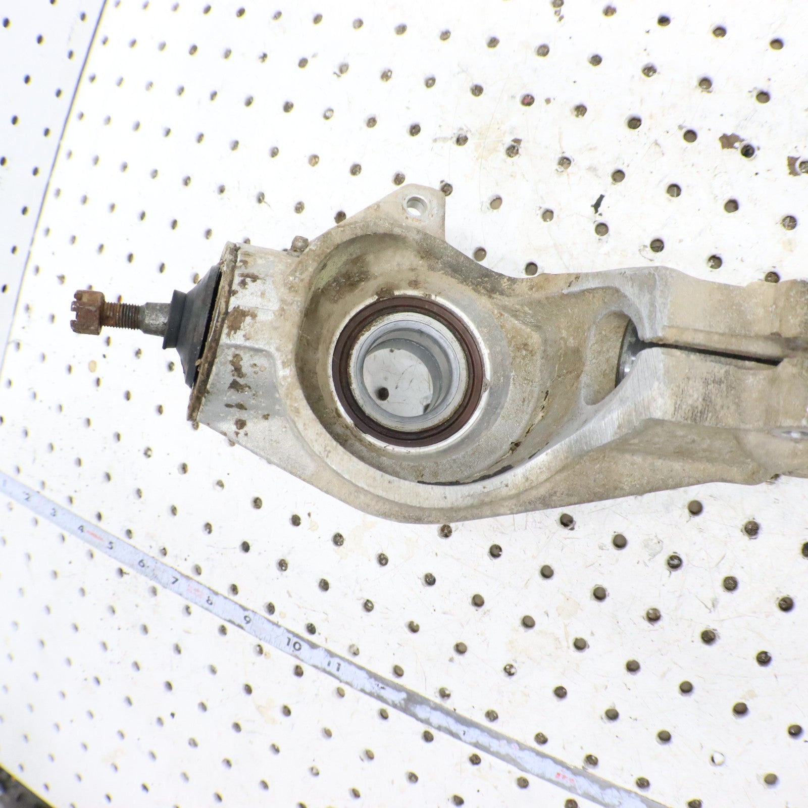 2003 Polaris Sportsman 600 Front LEFT Hub Strut 5132301 1822653
