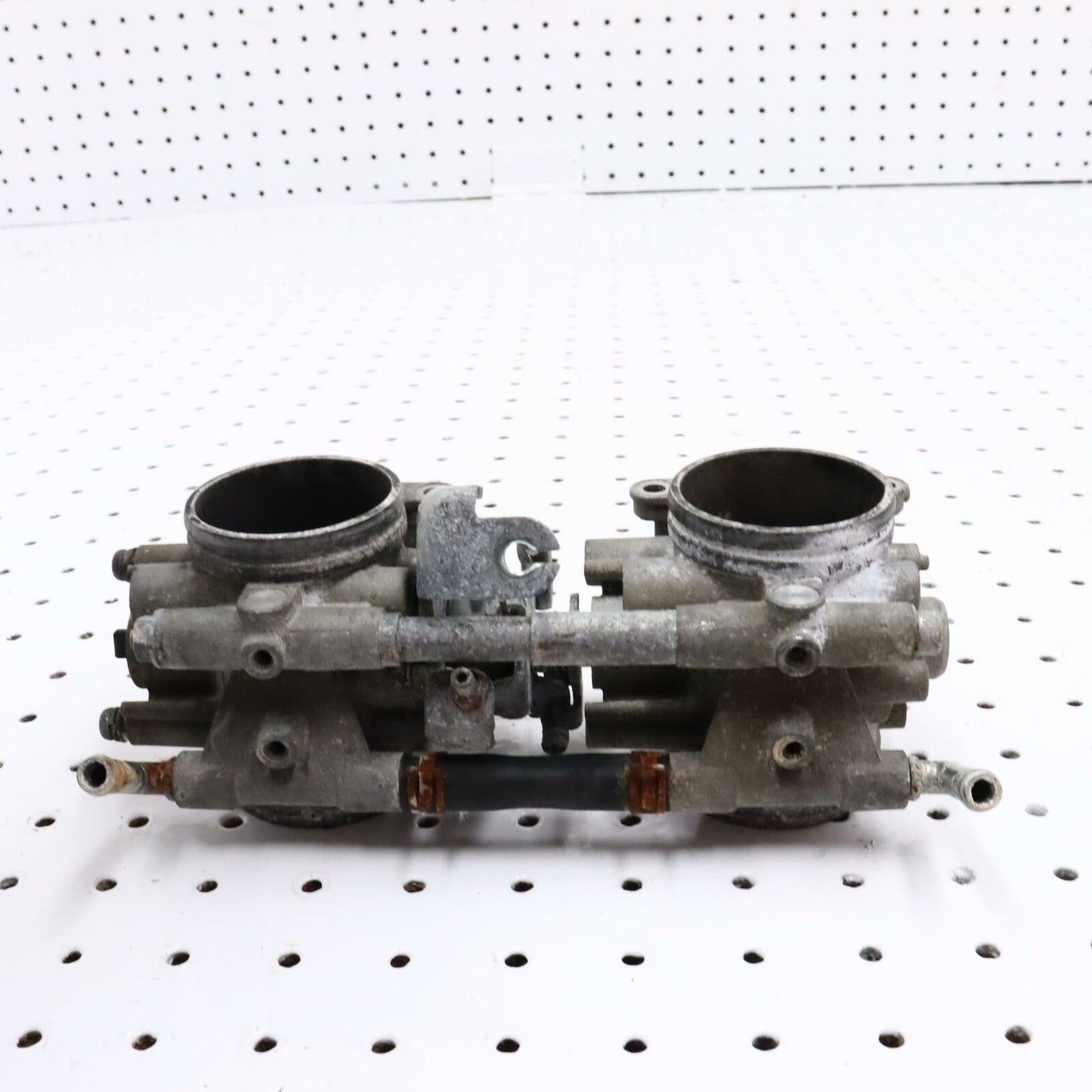 2007 POLARIS IQ 600 MAIN FUEL INJECTORS THROTTLE BODIES BODY 1203213