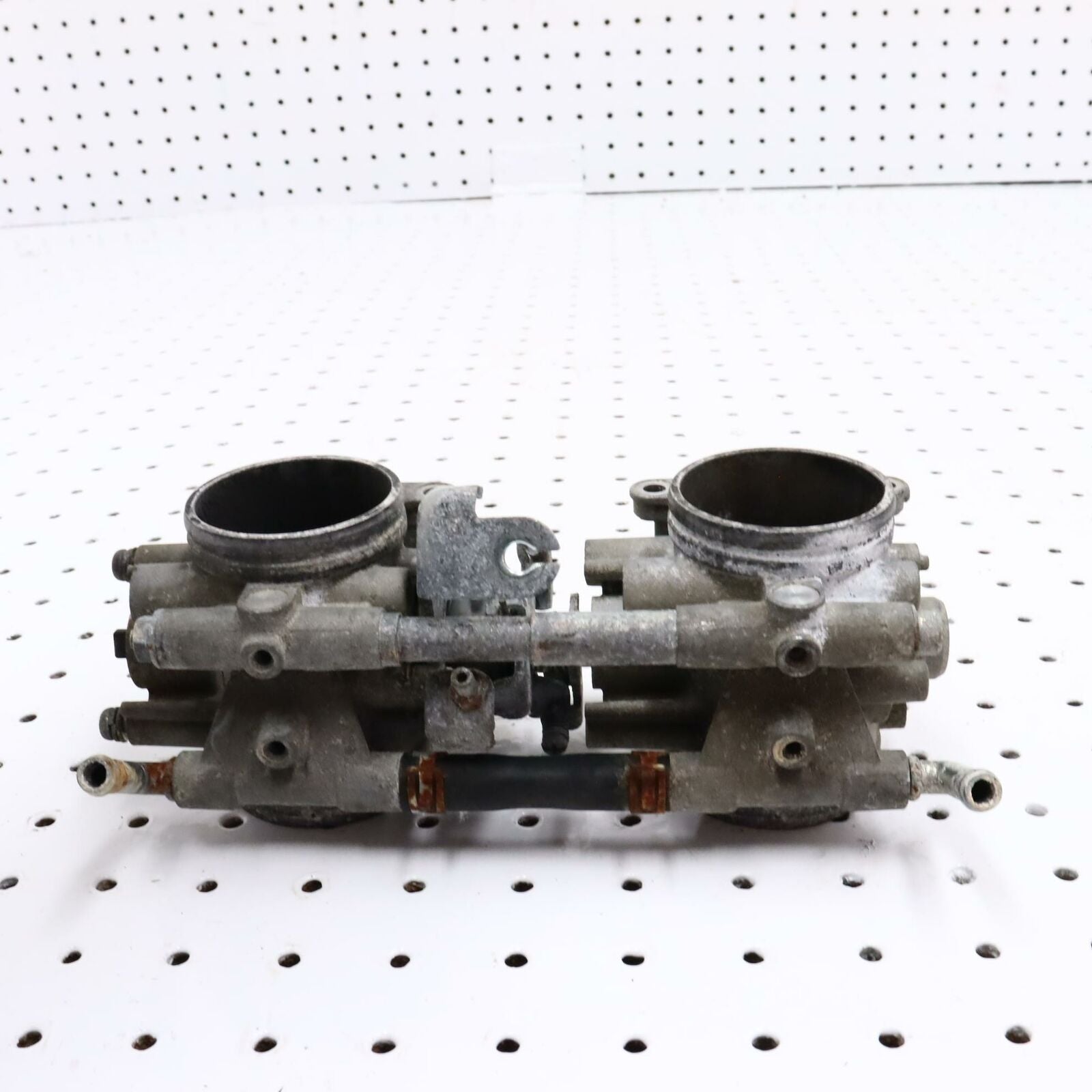 2007 POLARIS IQ 600 MAIN FUEL INJECTORS THROTTLE BODIES BODY 1203213