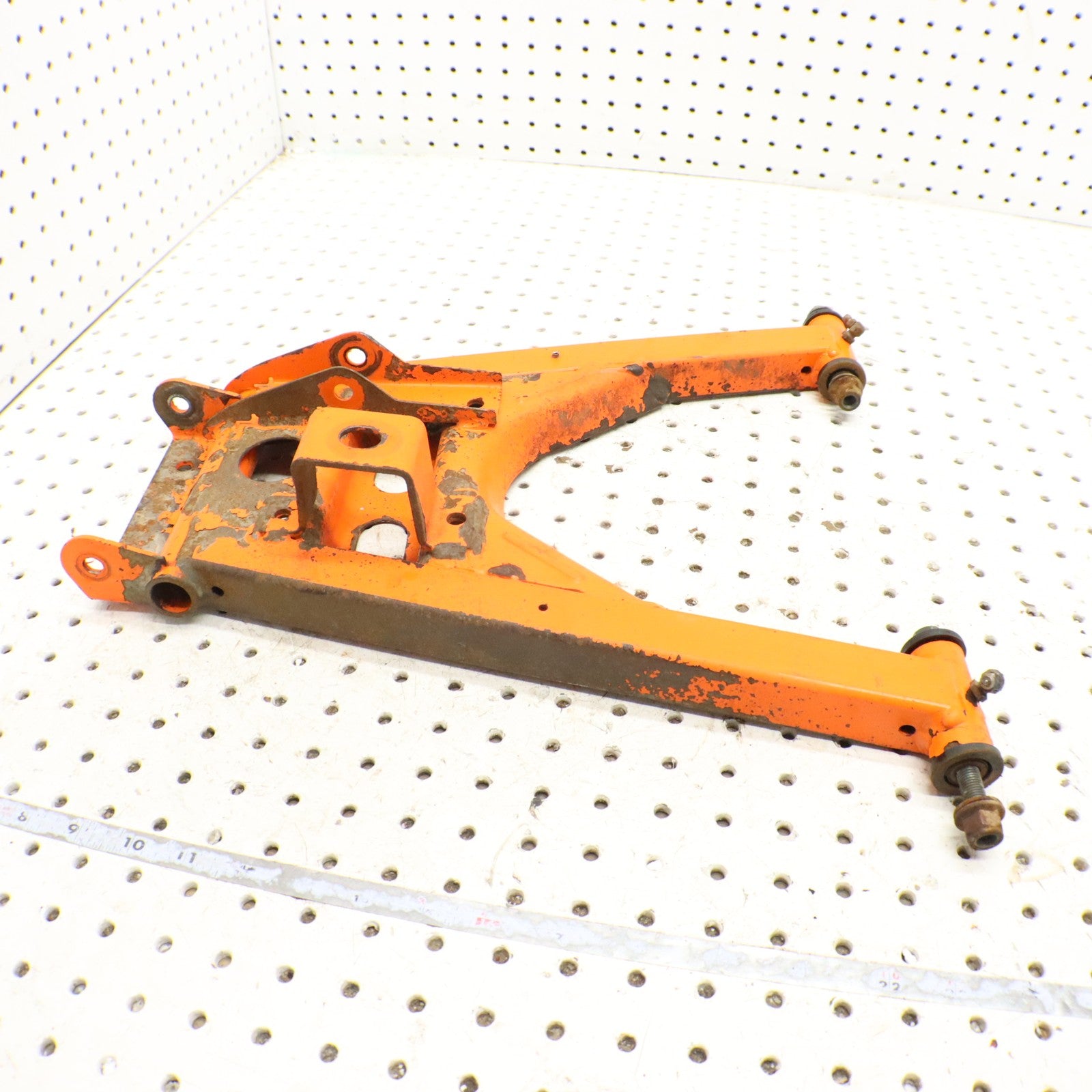 2013 Polaris Ranger Xp 900 Lower Right Rear Control A Arm 1018461-589