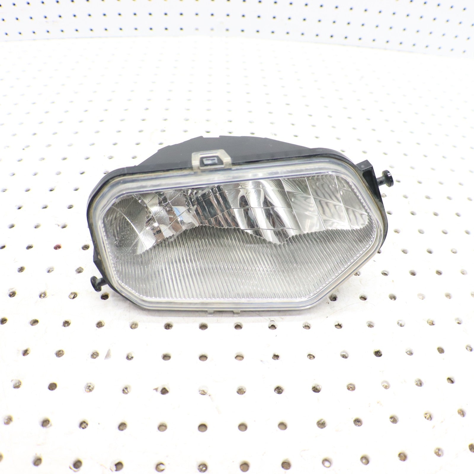 2016 Polaris Sportsman Sp 570 RIGHT Headlight Head Light Bumper 2410616