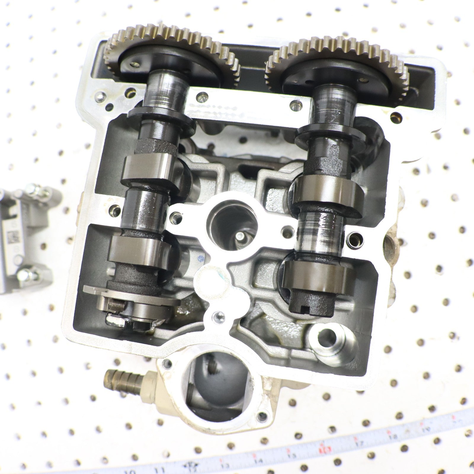 2016 Polaris Sportsman Sp 570 Cylinder Head & CAMS  2206221; 1205026