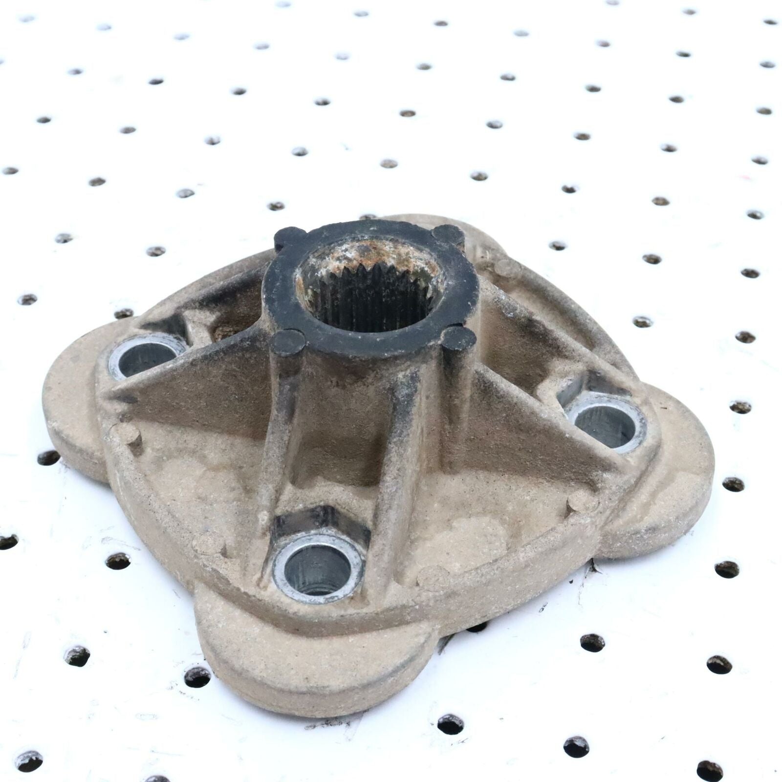 1996 POLARIS SCRAMBLER 400 REAR BACK WHEEL RIGHT OR LEFT HUB 5131284; 5144192