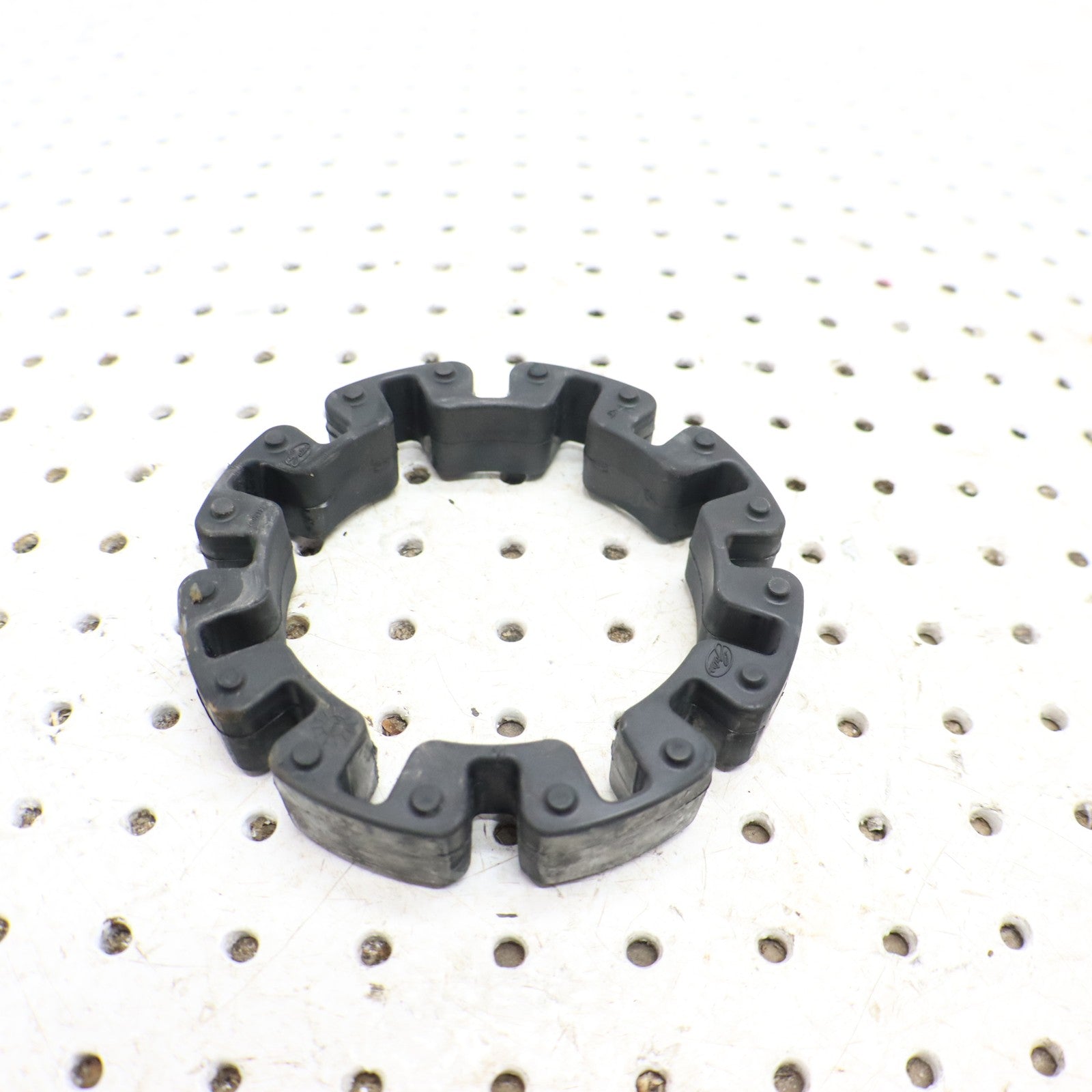 2009 Polaris Sportsman Xp 850 Engine To Transmission Rubber Coupler 5413687