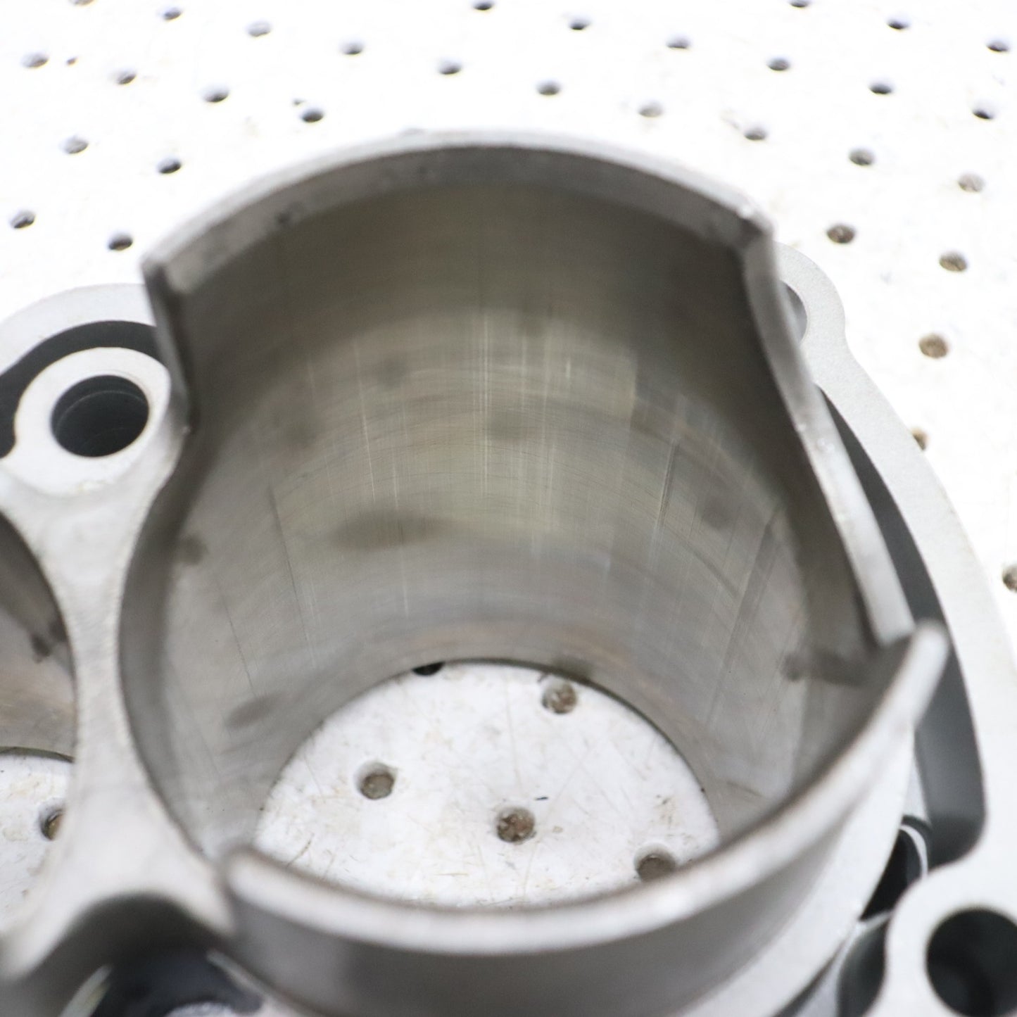 2009 Polaris Rzr 800 Cylinder Jug 2203911