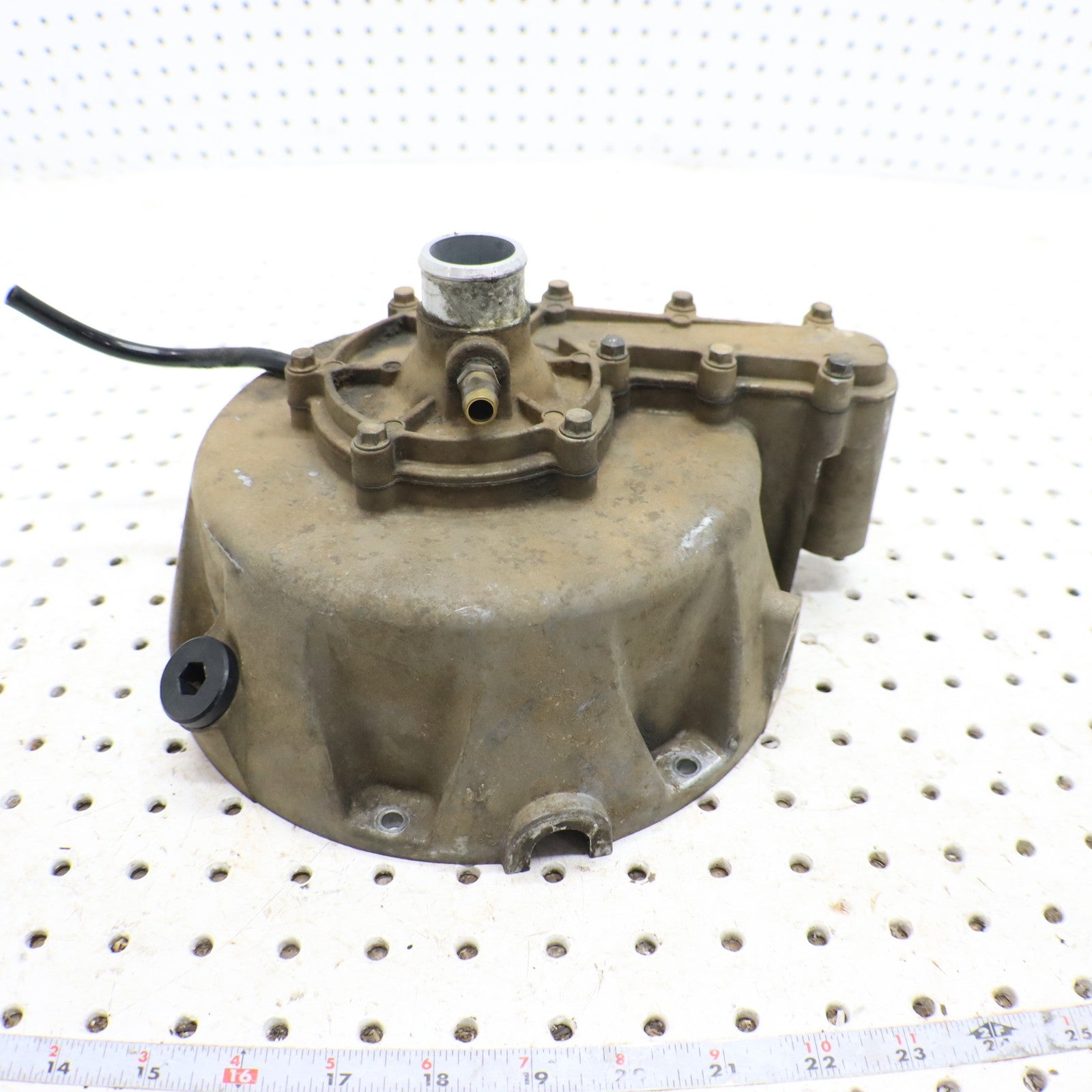2009 Polaris Sportsman Xp 850 Stator Cover & Waterpump 1203895; 1204737