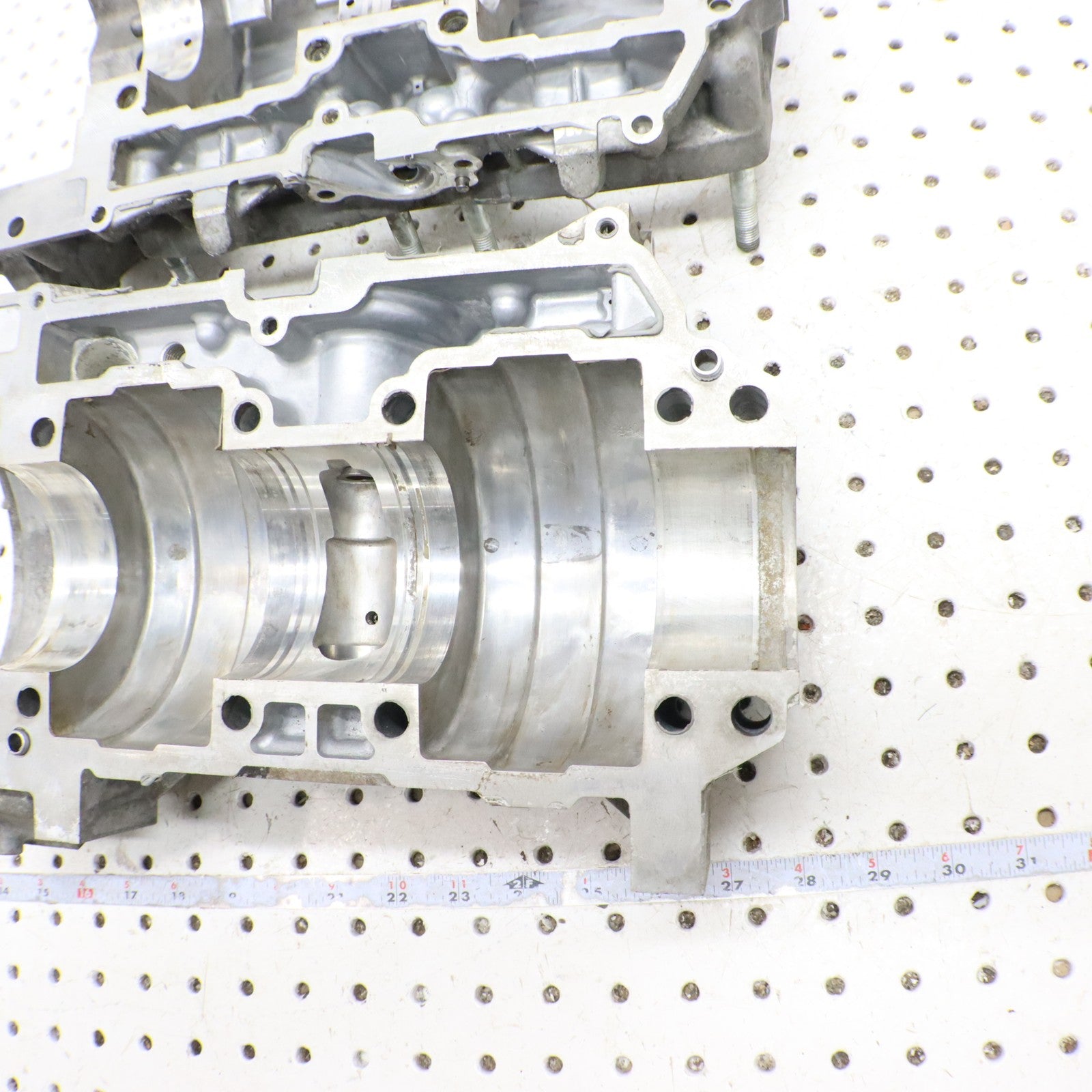 2009 Arctic Cat Crossfire R 8 Crankcase Engine Case Motor Crank Case 3007-526