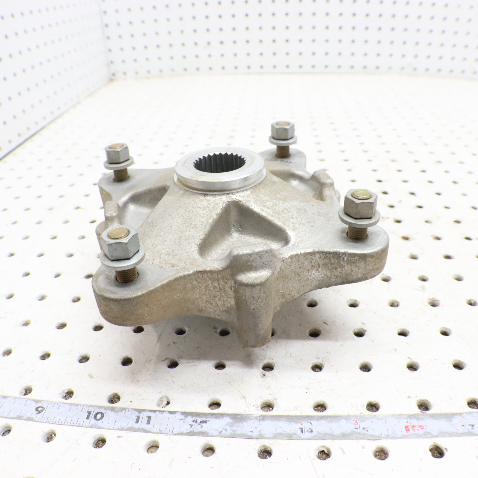 2024 Polaris Sportsman 570 Efi Eps Rear Wheel Hub 5143629