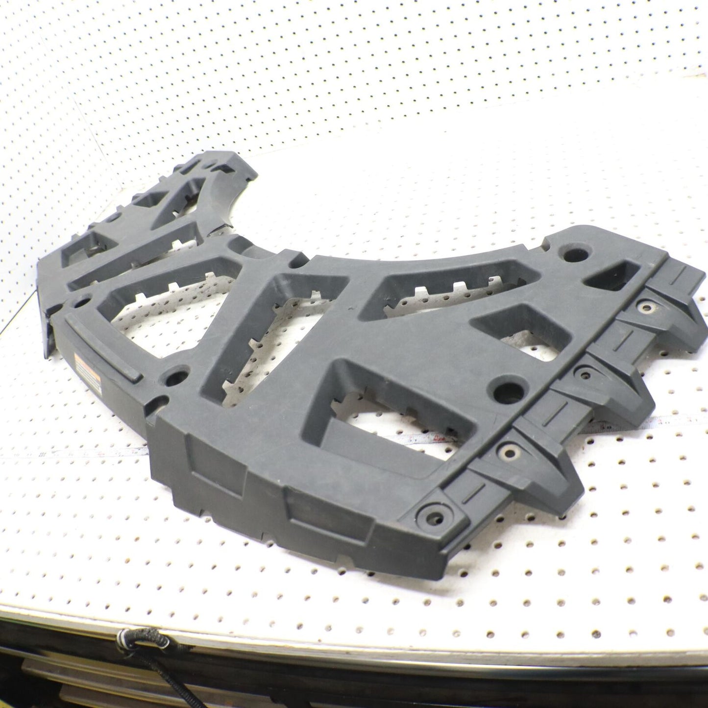 2010 POLARIS SPORTSMAN XP 850 REAR RACK 2633429-070 CRACKED