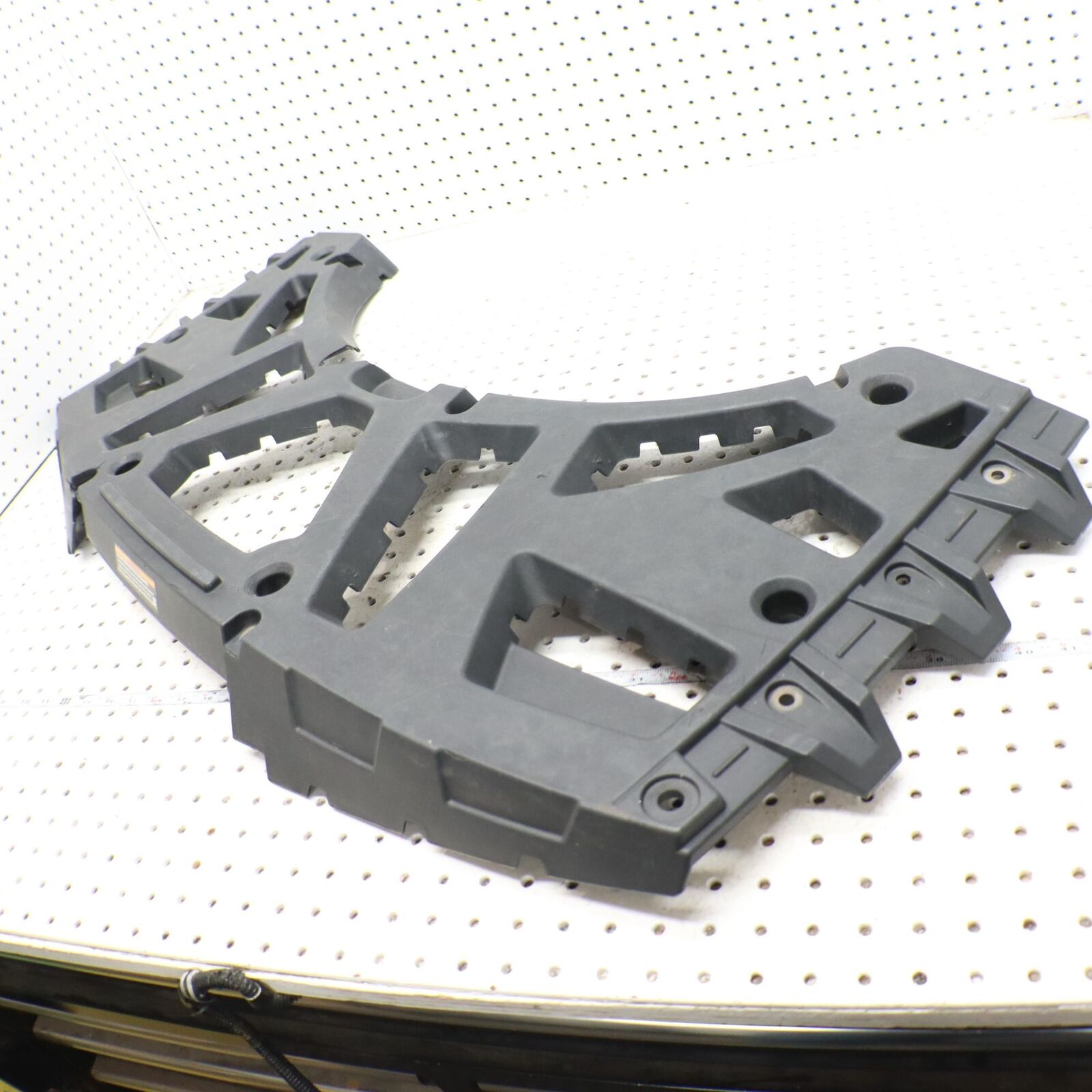 2010 POLARIS SPORTSMAN XP 850 REAR RACK 2633429-070 CRACKED