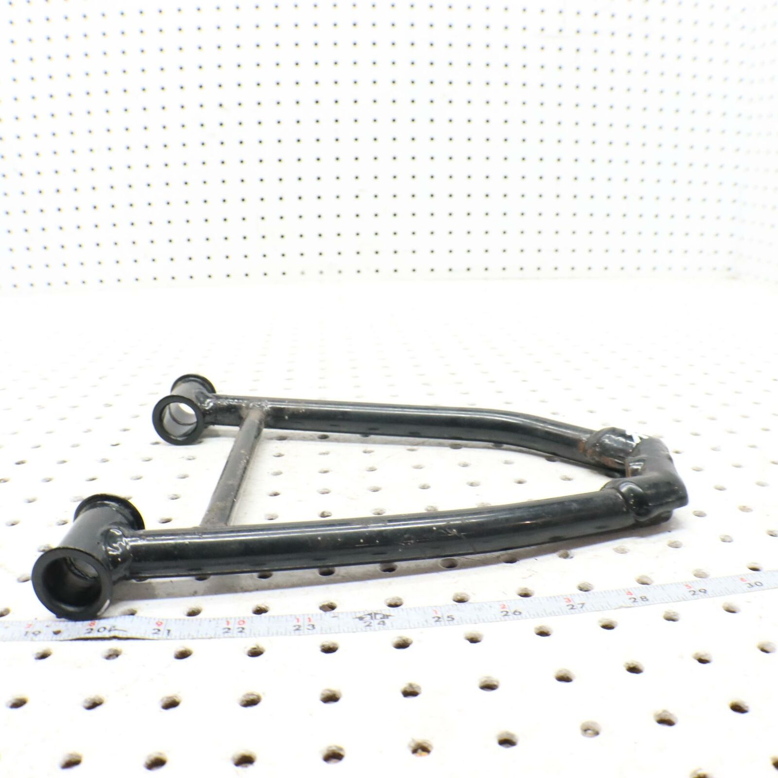 2006 POLARIS RMK 700 FRONT UPPER RIGHT CONTROL A ARM 2203024-385 2203024-067 