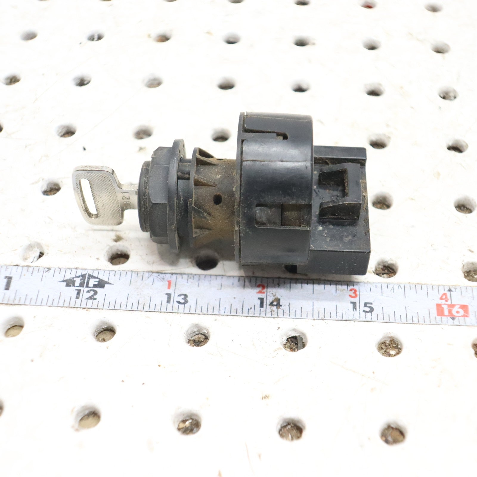 2009 Polaris Rzr 800 Ignition Key Switch 4012165; 4081556