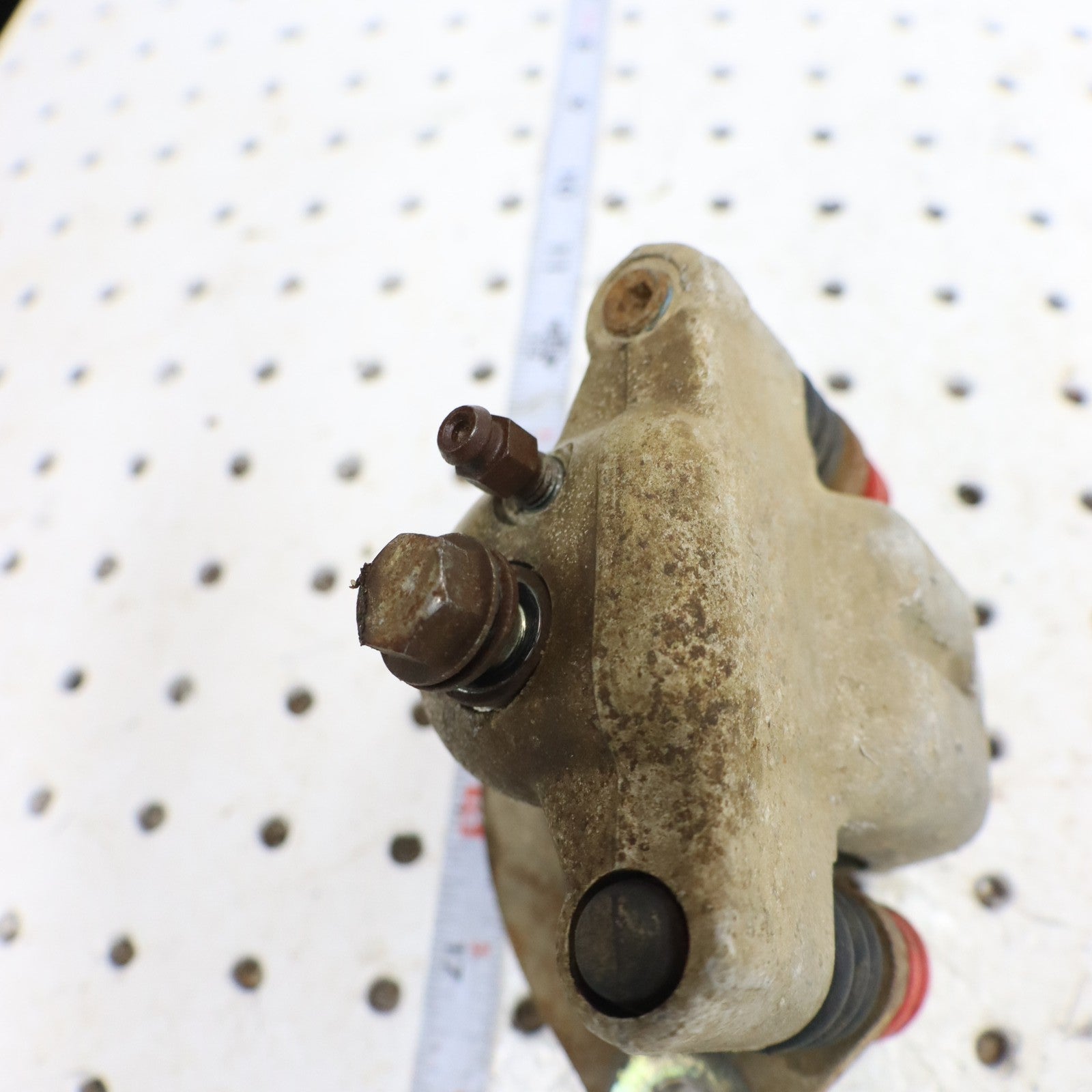 2009 Polaris Sportsman Xp 850 Brake Caliper Rear RIGHT 1911302
