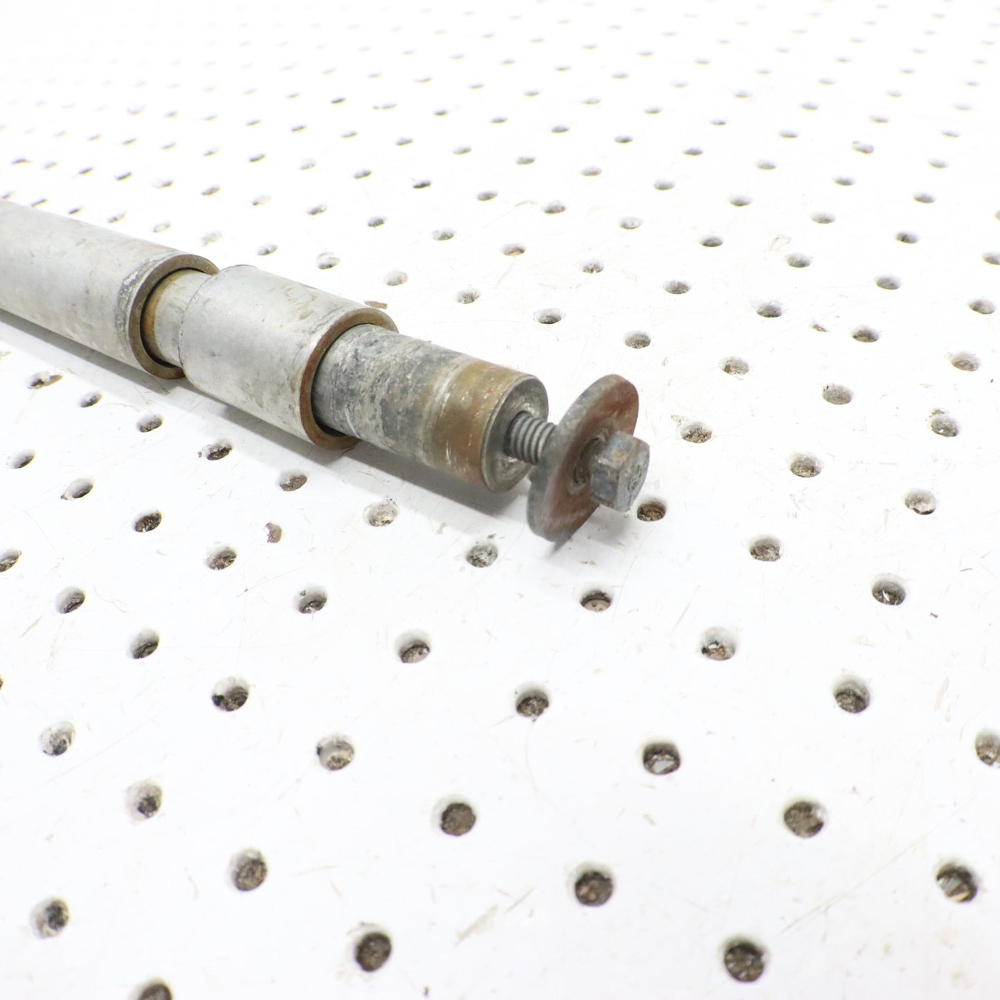 1995 Polaris Xcr 600 Rear Suspension Cross Axle Shaft 5020722; 5010169; 1594021