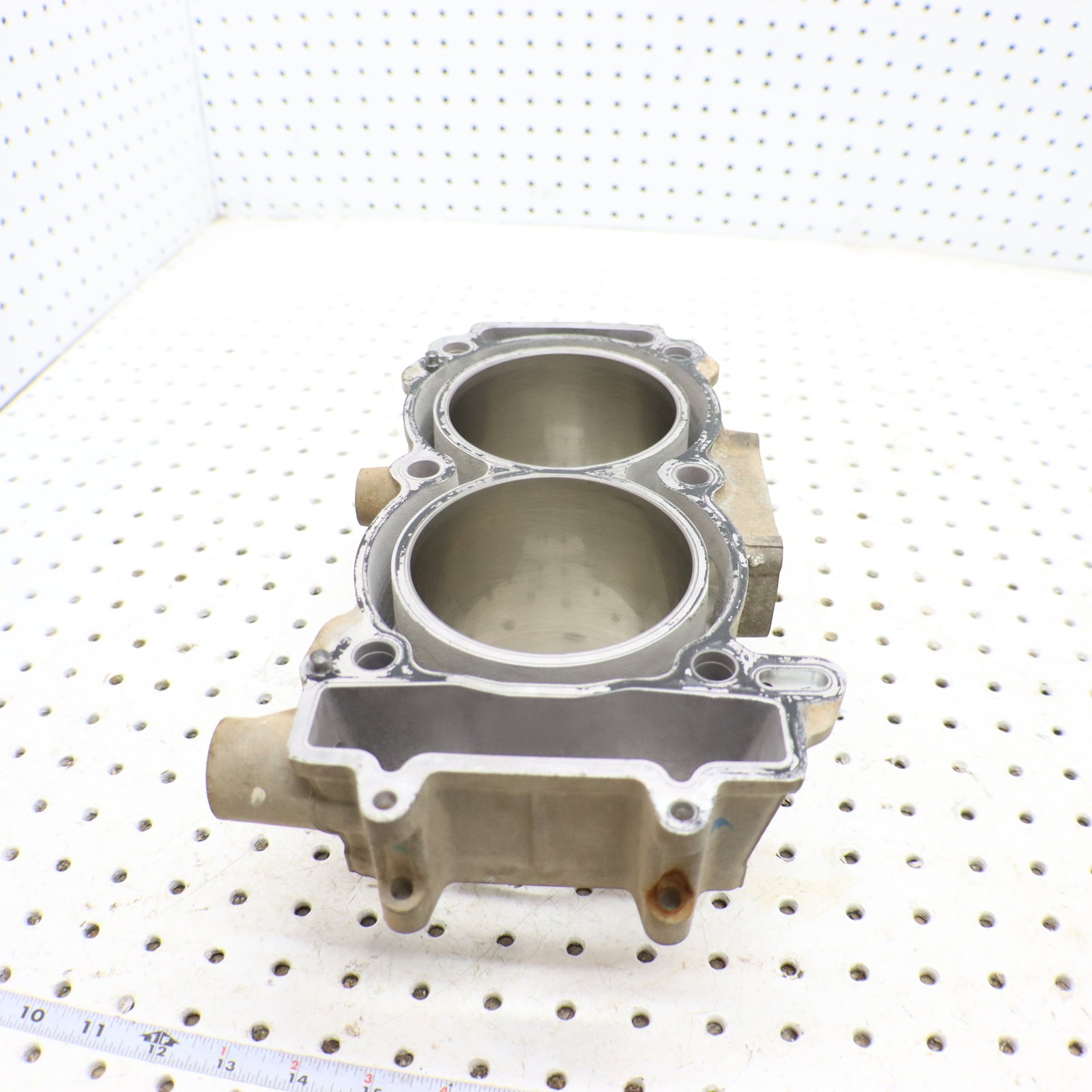 2013 Polaris Ranger Xp 900 Cylinder Jug 3022442 3022579 GOOD CONDITION 