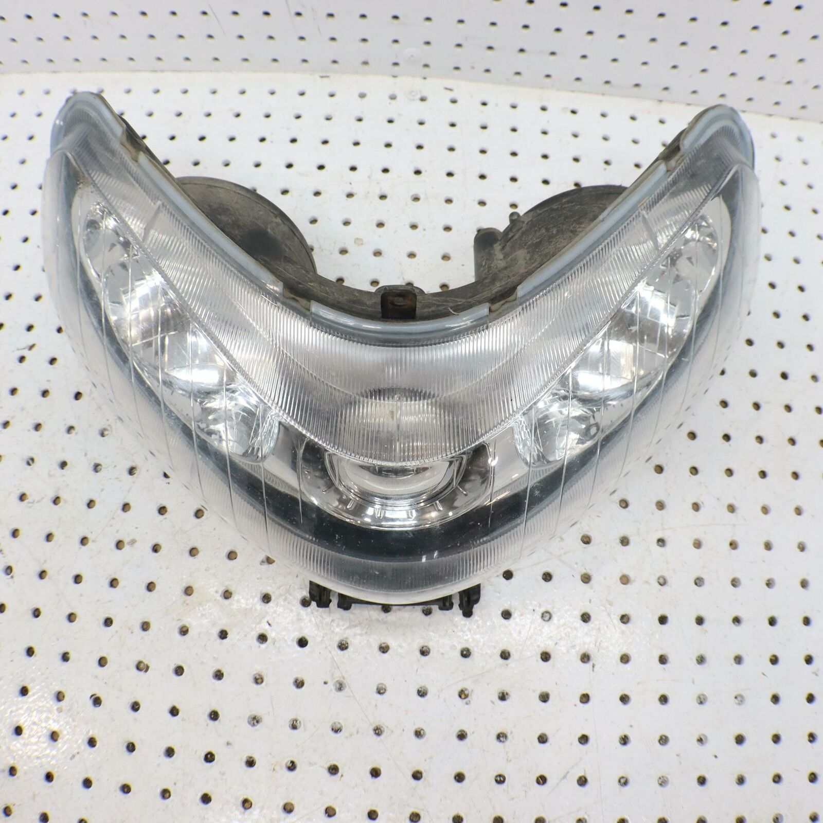 2006 POLARIS RMK 700 FRONT HEAD LIGHT LAMP HEADLIGHT 2410397