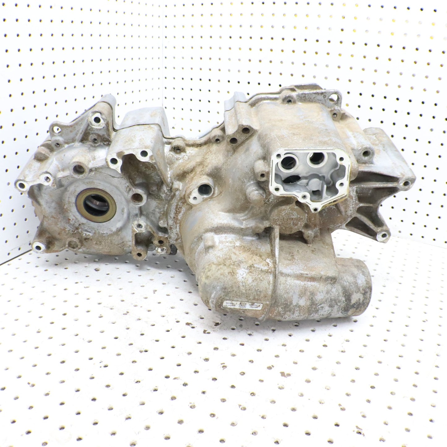 2019 Polaris Sportsman 570 Transmission Gearcase Case 3235606; 3235605 ; 1333302