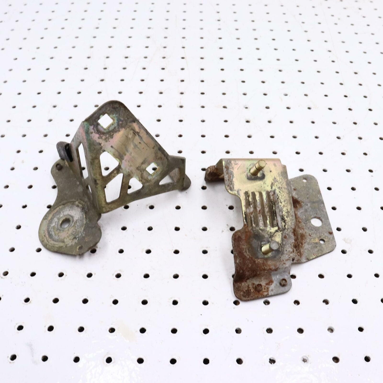 2007 POLARIS IQ 600 STEERING POST BRACKETS 1822856 5250476