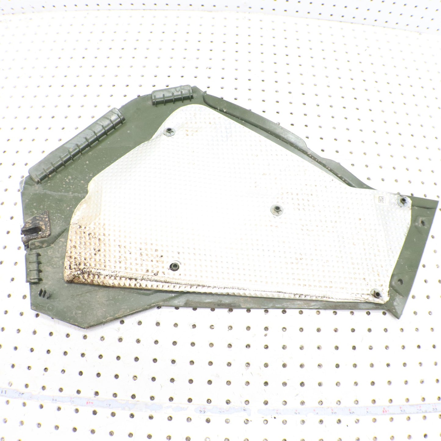 2024 Polaris Sportsman 570 Efi Eps Side Panel Cover Right GREEN 