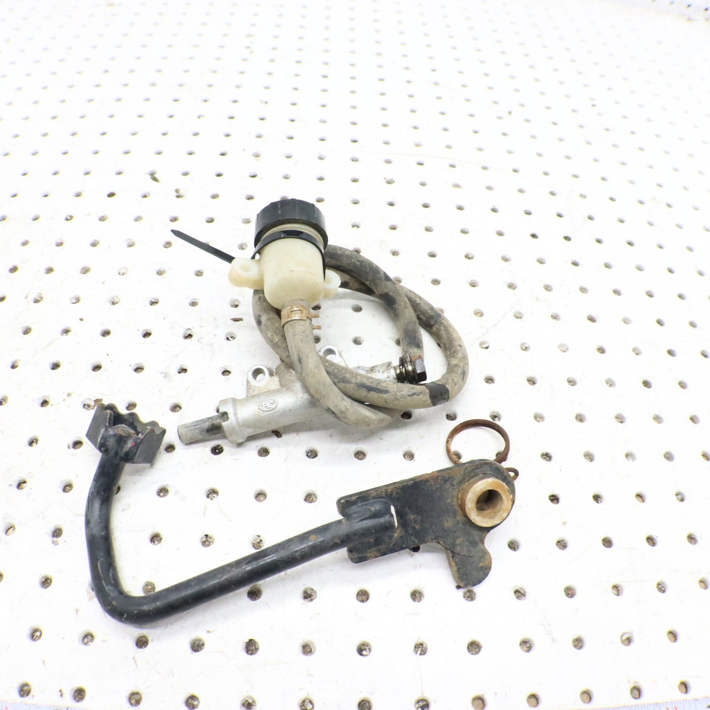 2009 Polaris Sportsman 800 Foot Brake Pedal & Master Cylinder 1911274 1911076-06