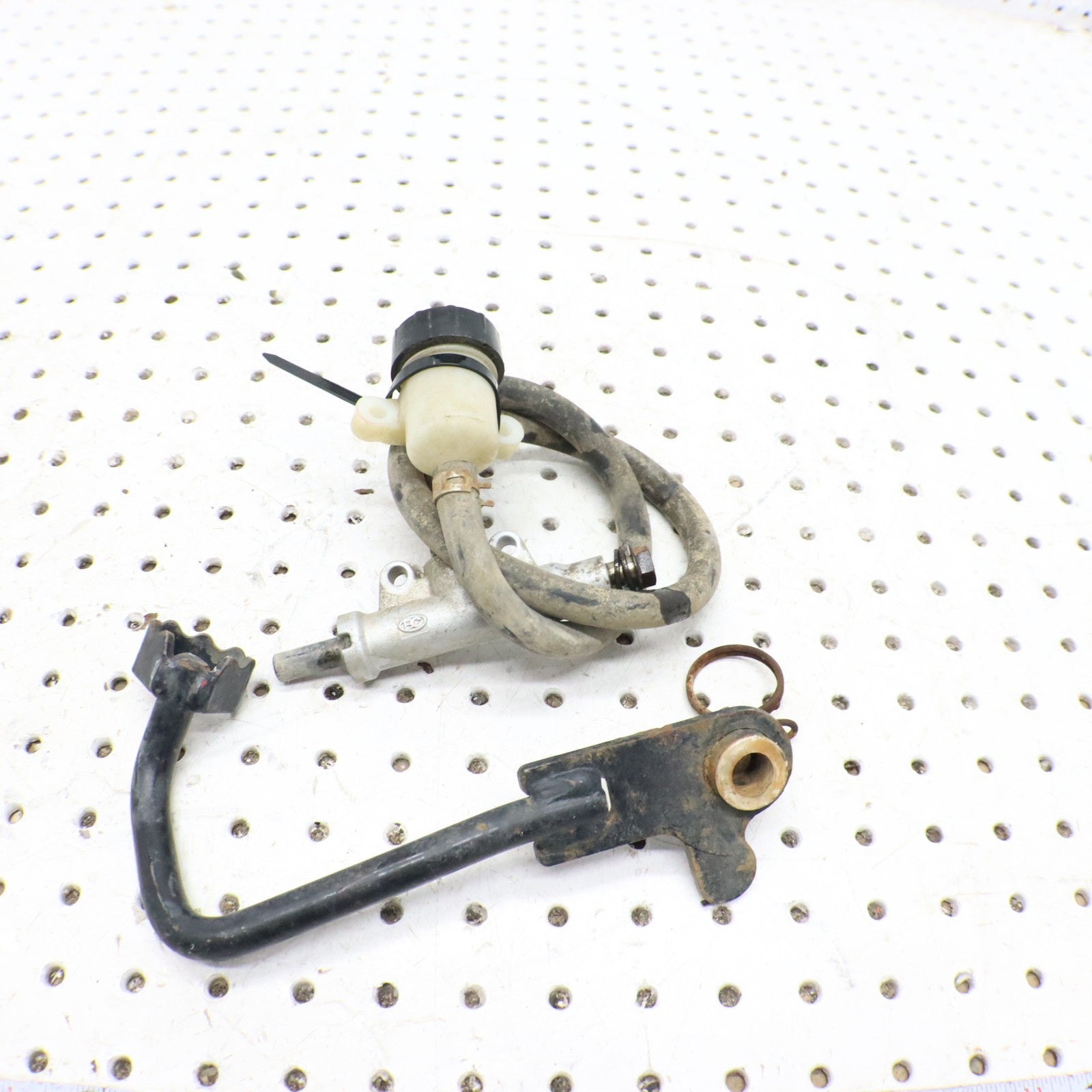 2009 Polaris Sportsman 800 Foot Brake Pedal & Master Cylinder 1911274 1911076-06