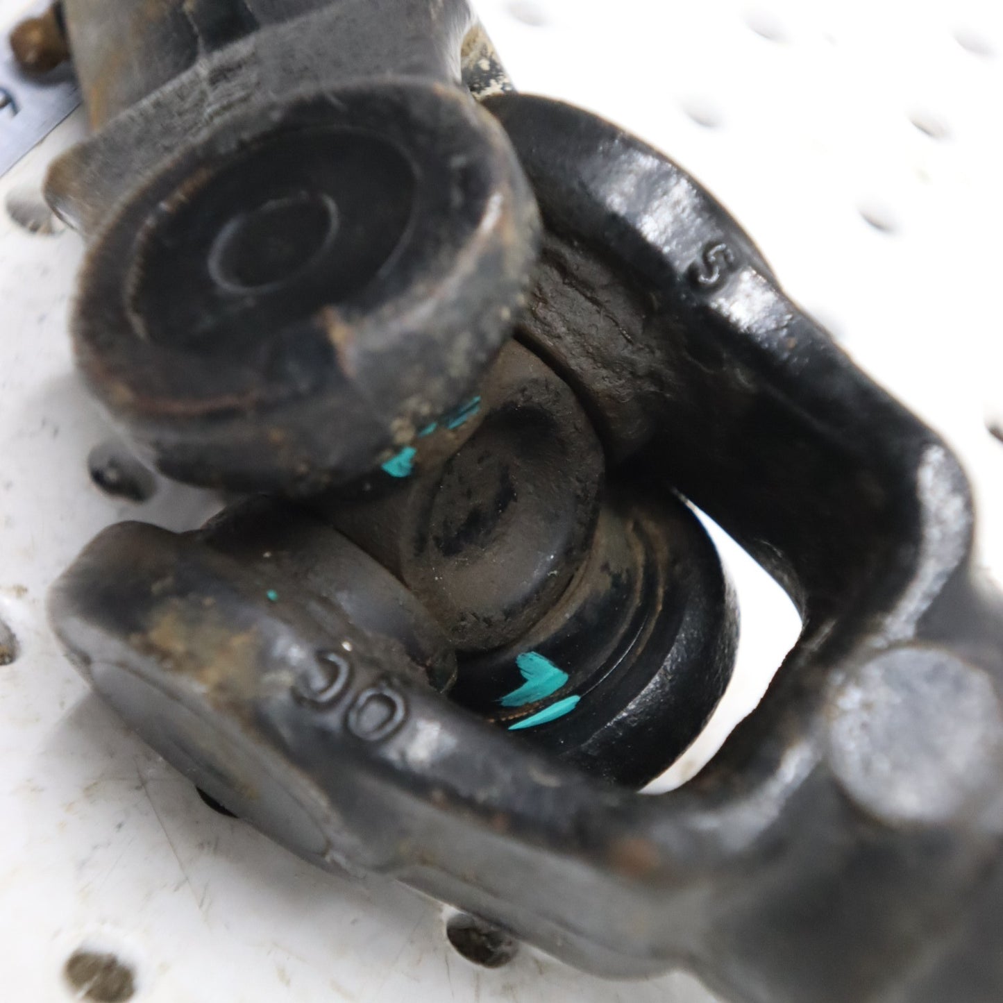 2016 Polaris Sportsman 570 Front Prop Shaft 1332860; 1334441 GOOD CONDITION