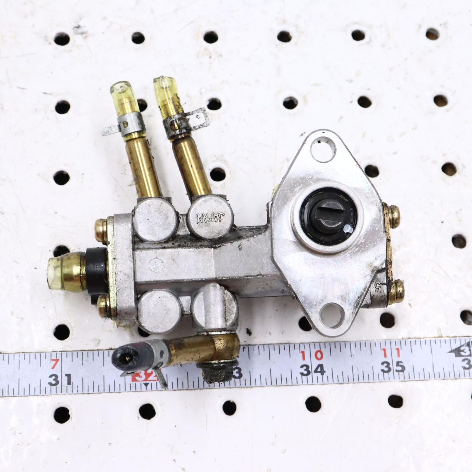 2005 ARCTIC CAT SABERCAT 600 OIL PUMP 3007-565