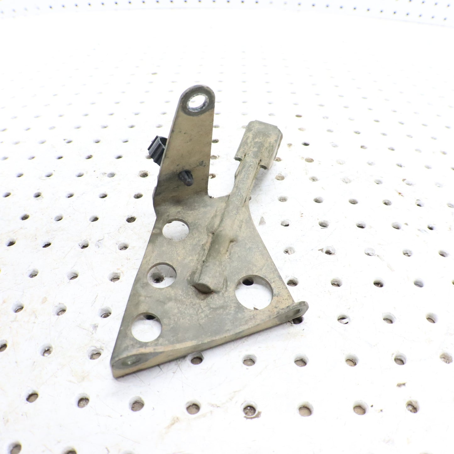 2009 Polaris Rzr 800 WELD CABLE MNT, REAR, SHIFT, ZINC 1015951