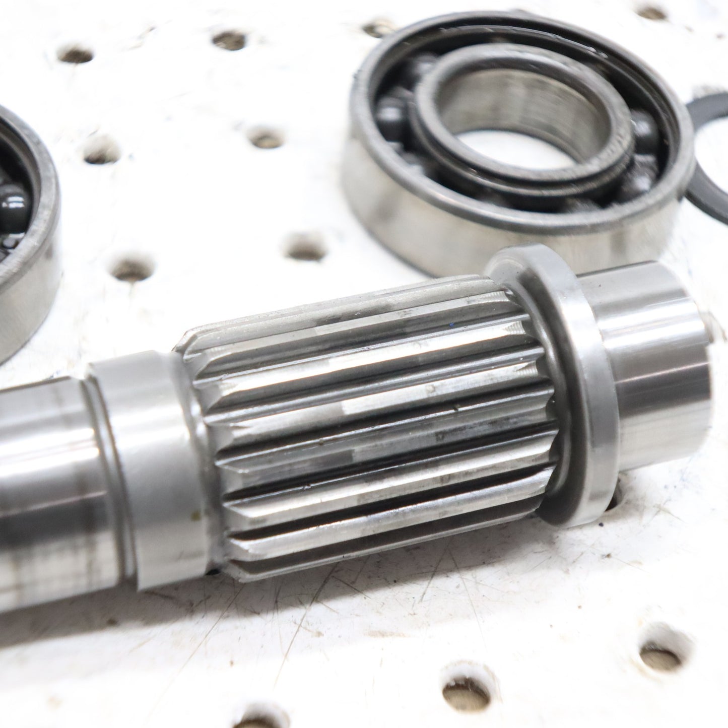 2009 Polaris Sportsman 800 Transmission Gearcase Rear Output Shaft 3233911