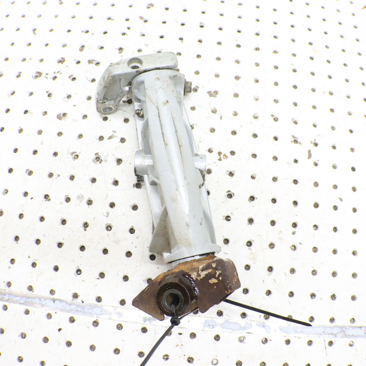 2007 Arctic Cat F6 Spindle Right 2703-220